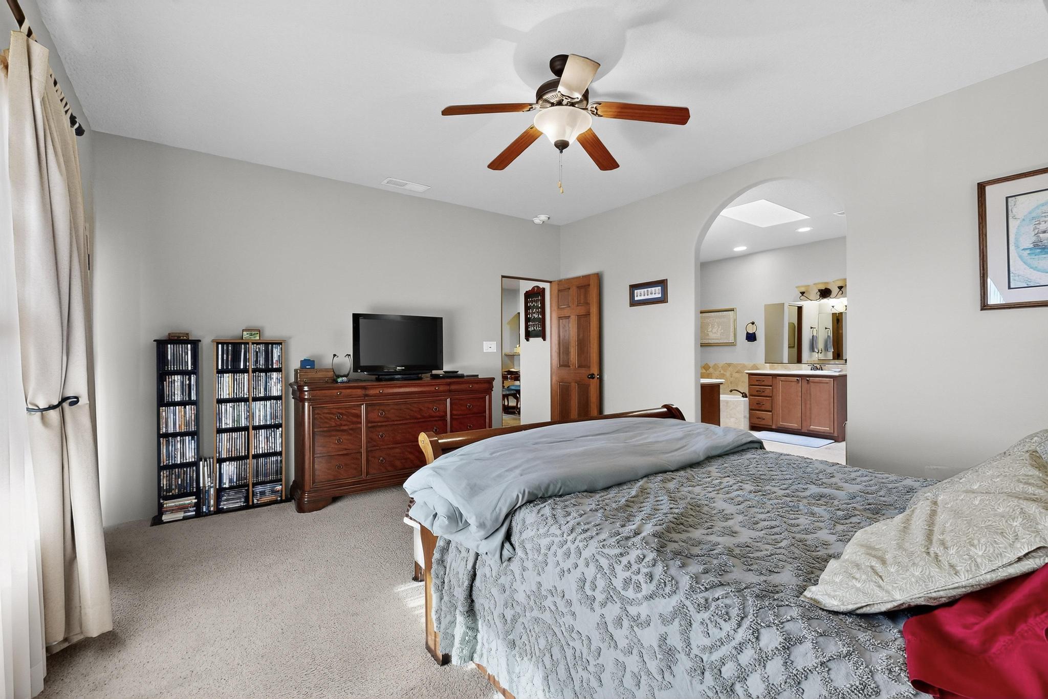 1732 Cliffside Drive NW