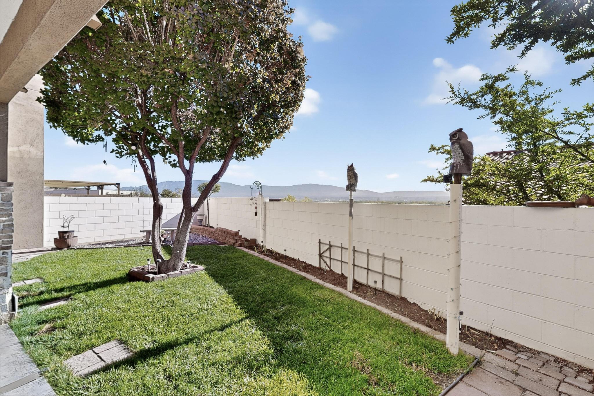 1732 Cliffside Drive NW