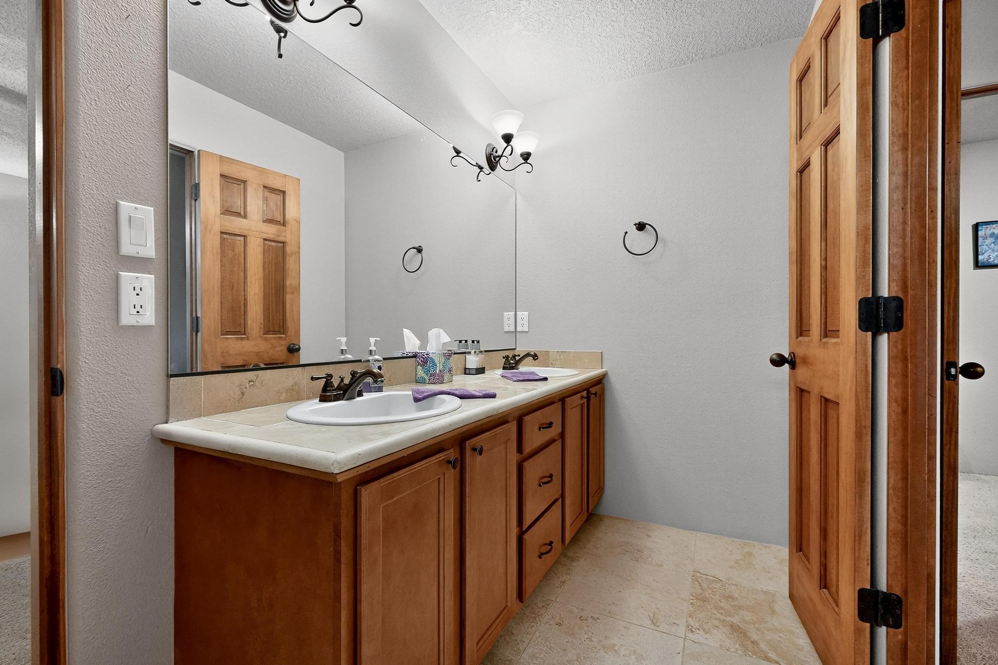 1732 Cliffside Drive NW