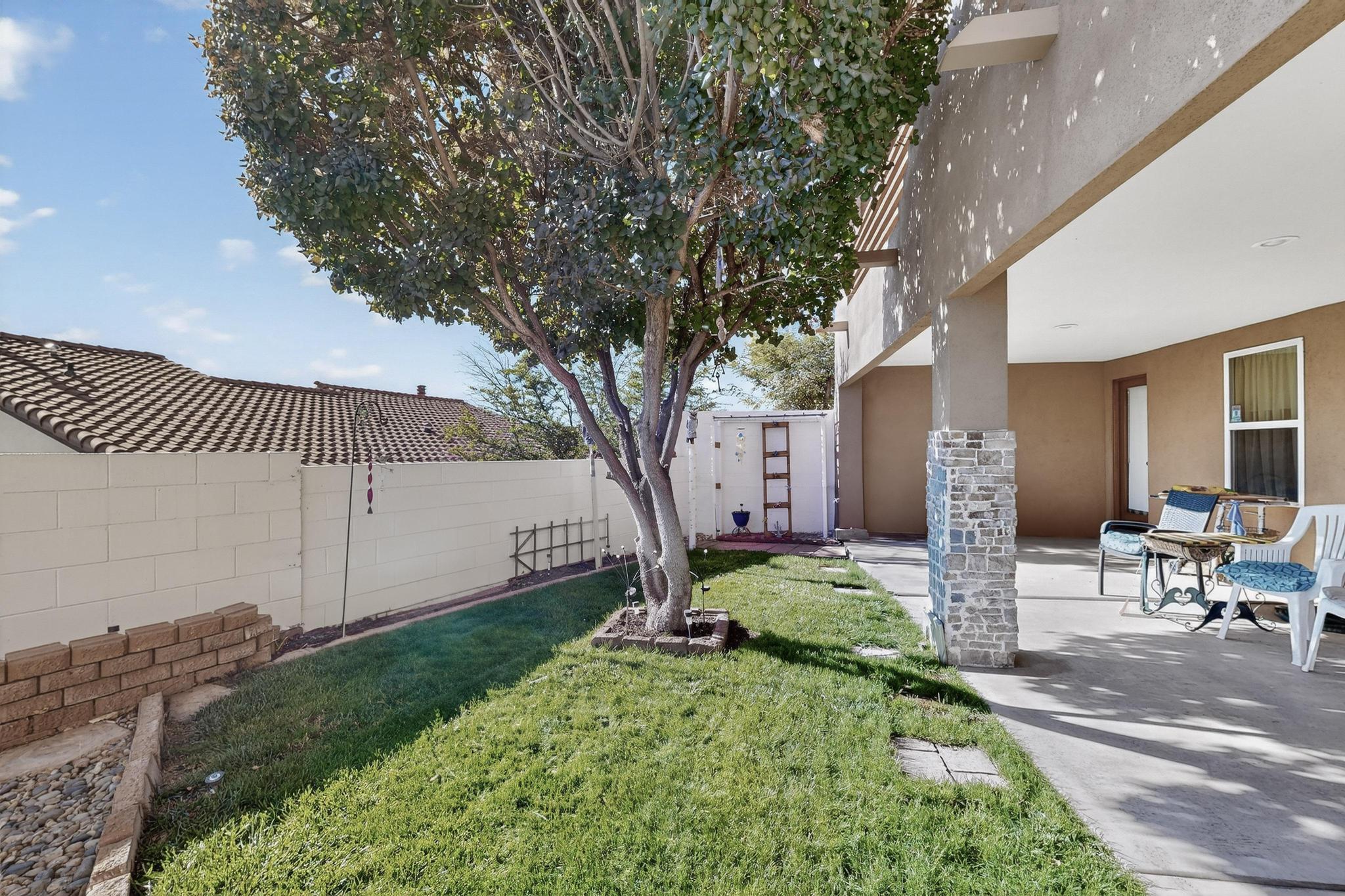 1732 Cliffside Drive NW