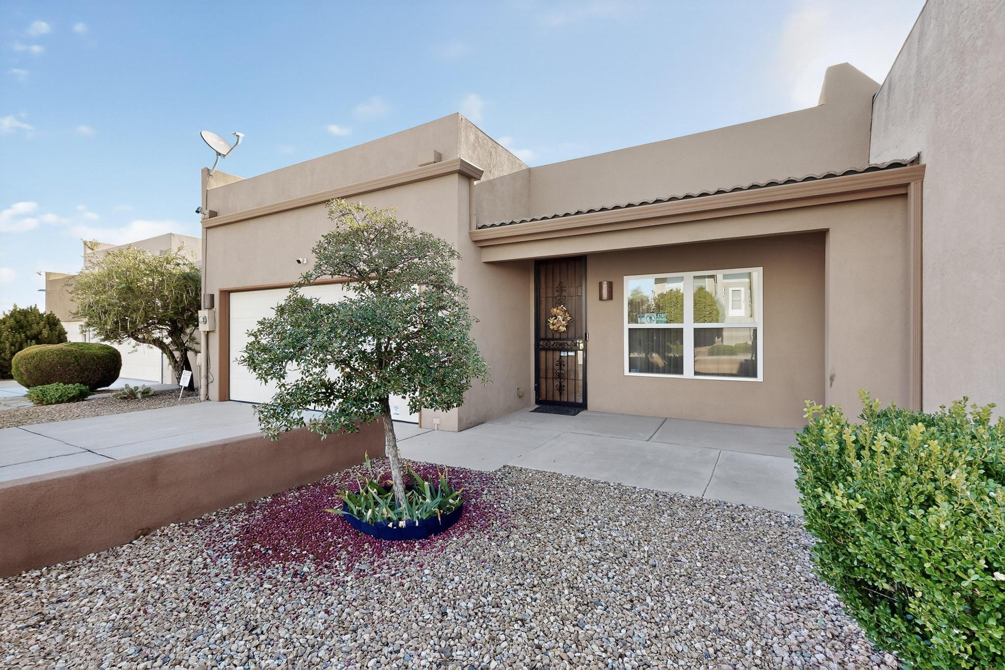 1732 Cliffside Drive NW