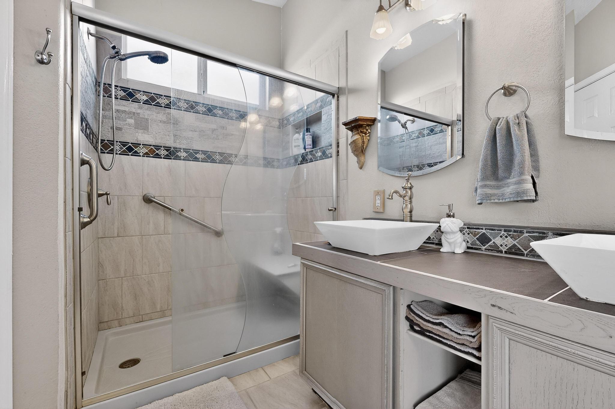 7812 Windsong Place SW