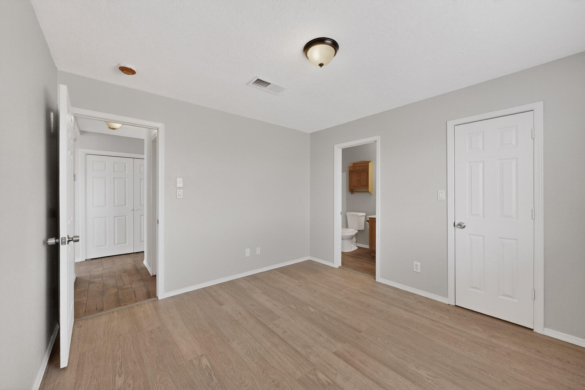 1112 Angelina Daisy Street SW