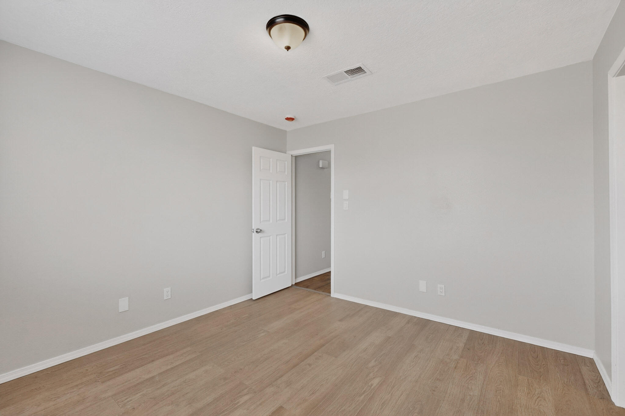 1112 Angelina Daisy Street SW