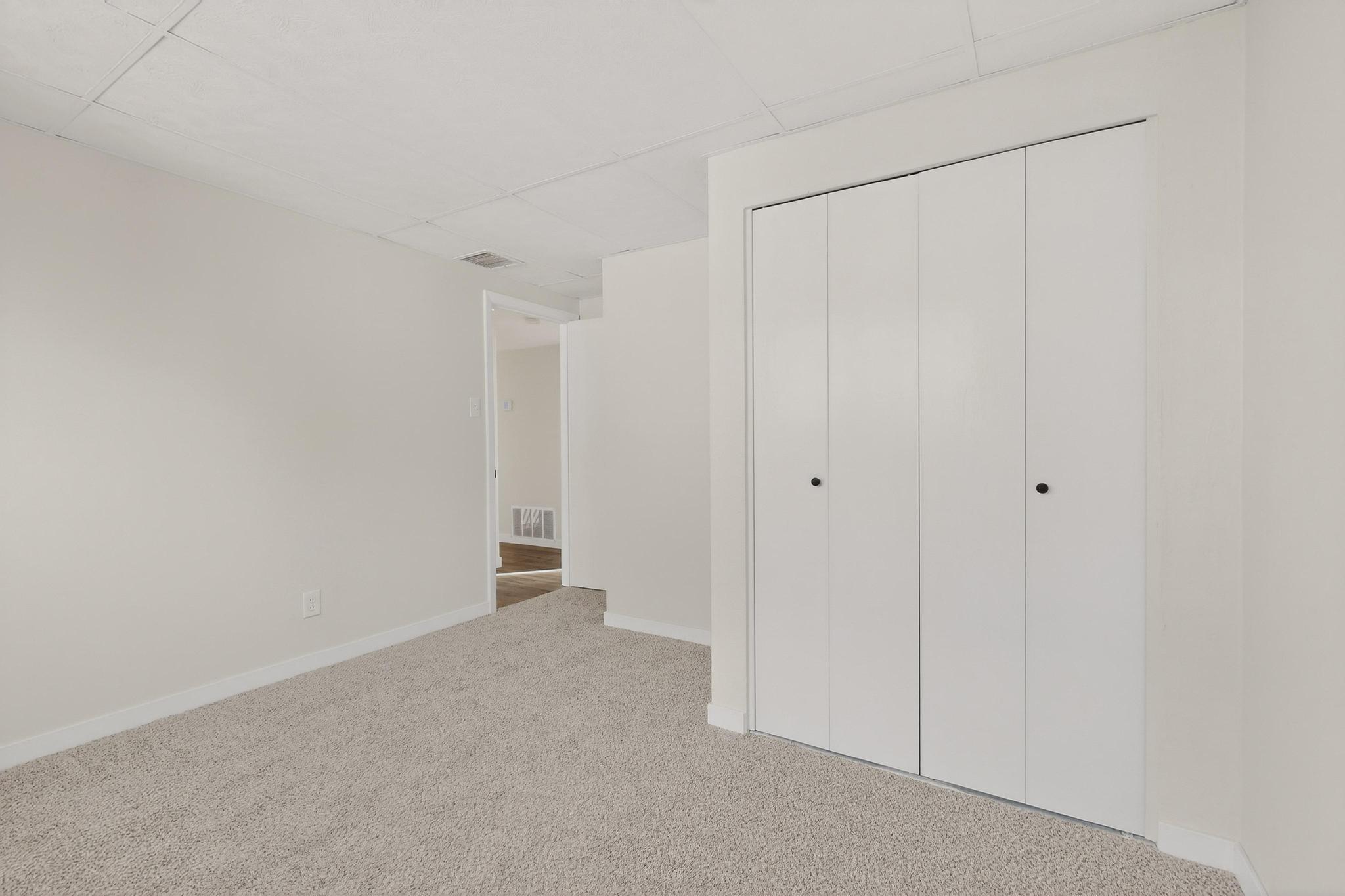 10401 Princess Jeanne Avenue NE