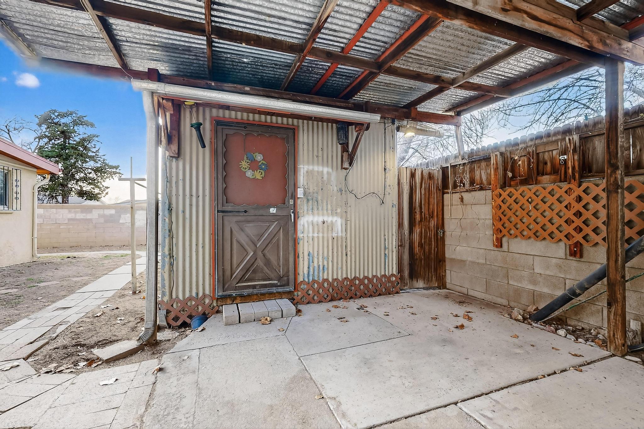 10401 Princess Jeanne Avenue NE