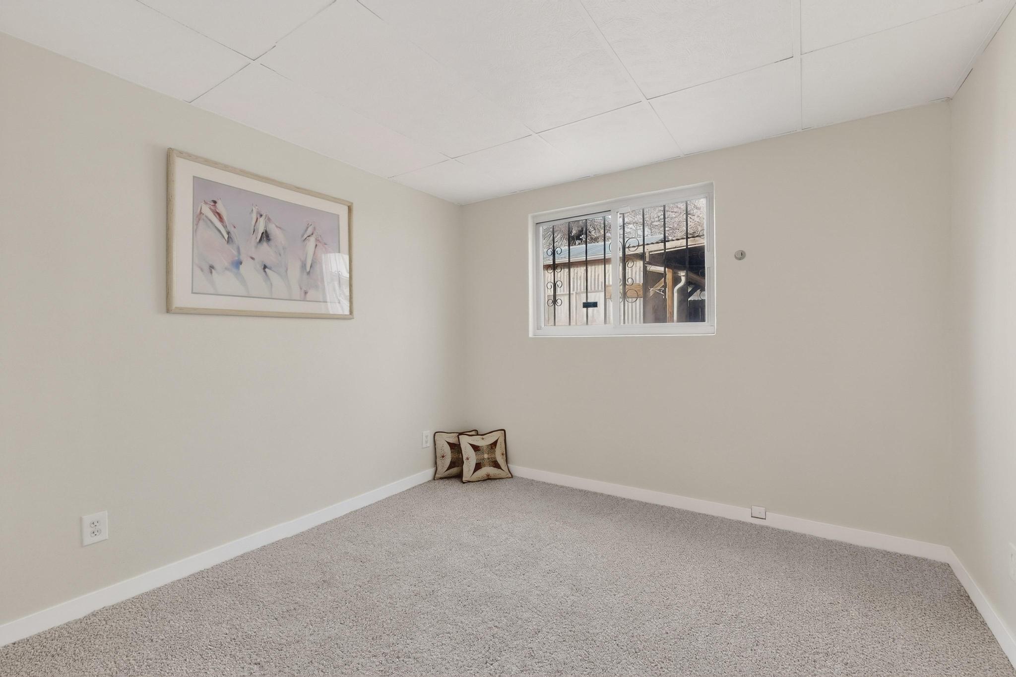 10401 Princess Jeanne Avenue NE
