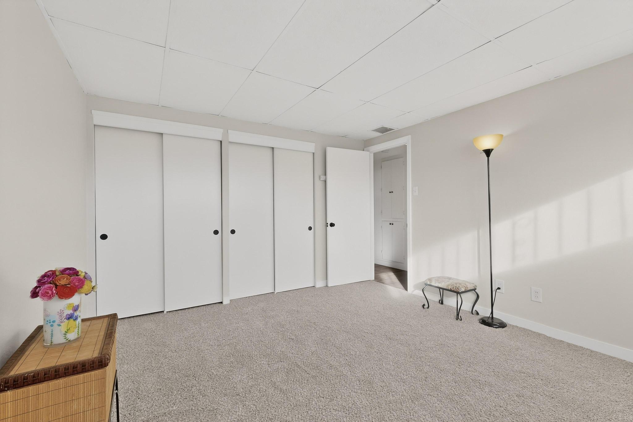 10401 Princess Jeanne Avenue NE