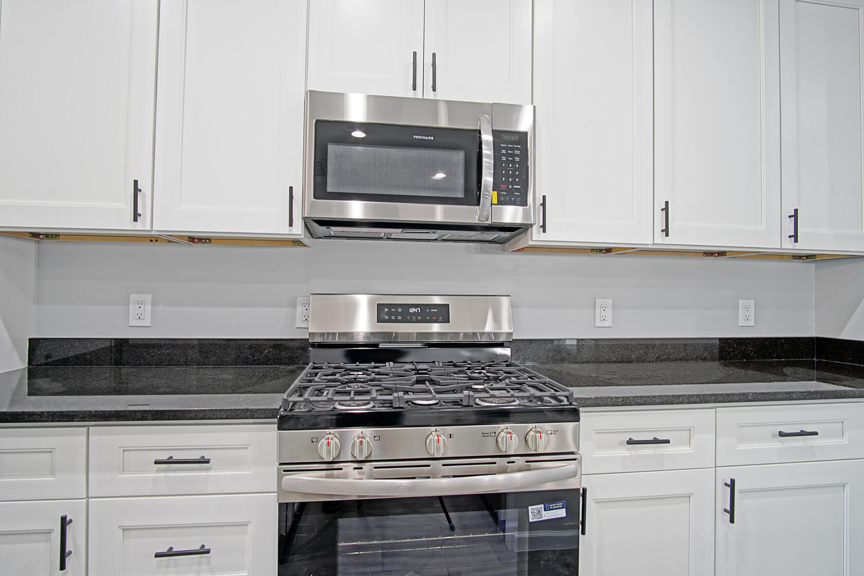 2040 S Lucia Avenue SW