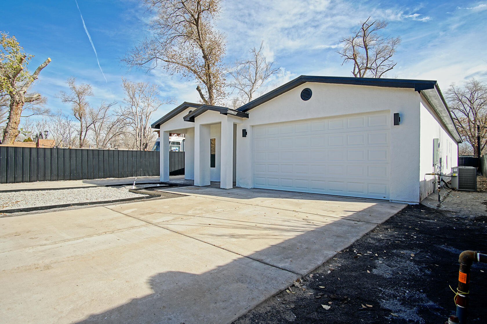 2040 S Lucia Avenue SW