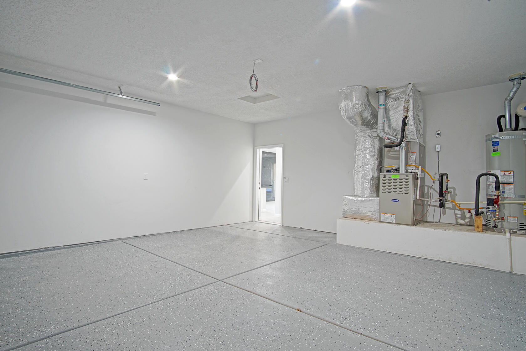 2040 S Lucia Avenue SW