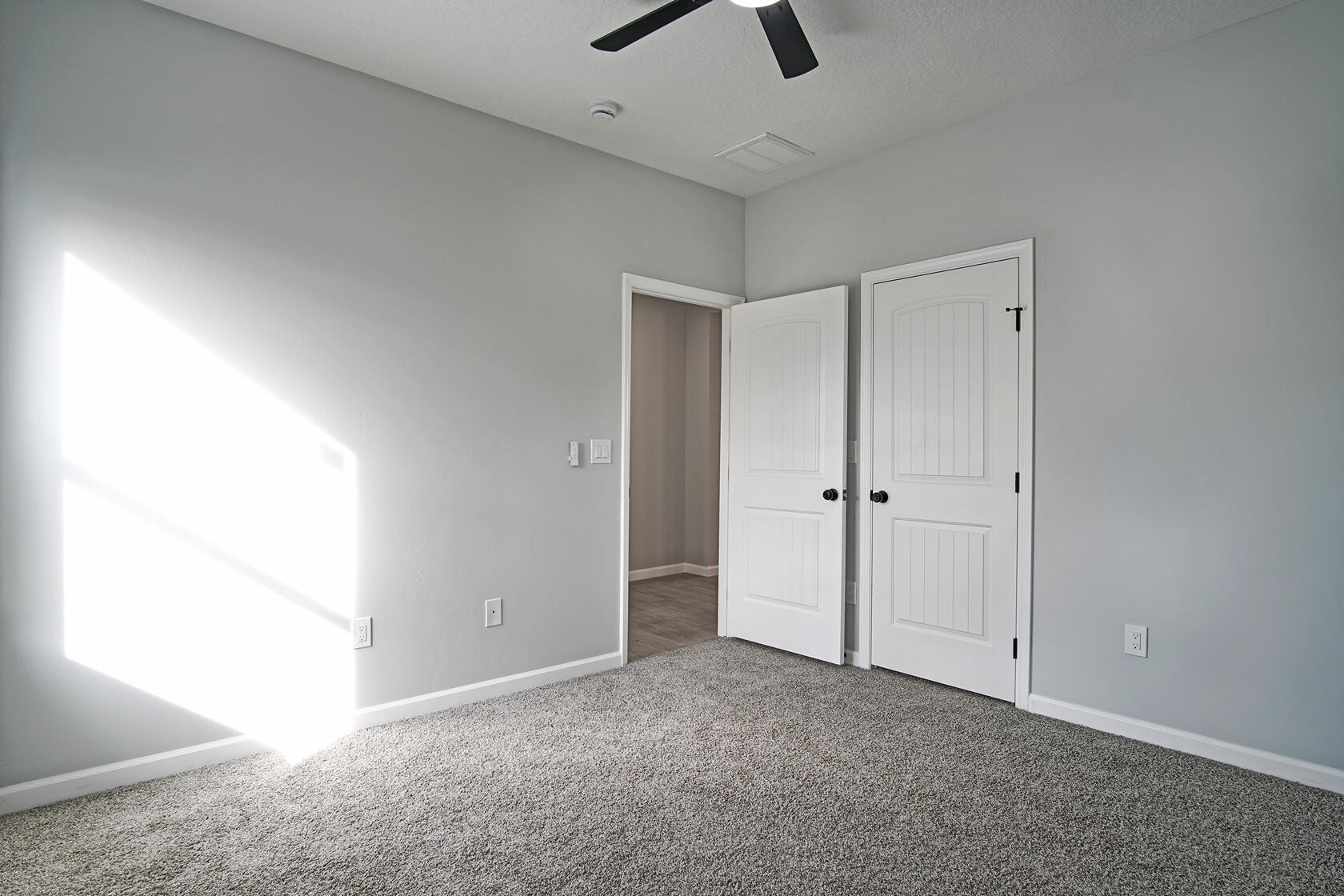 2040 S Lucia Avenue SW