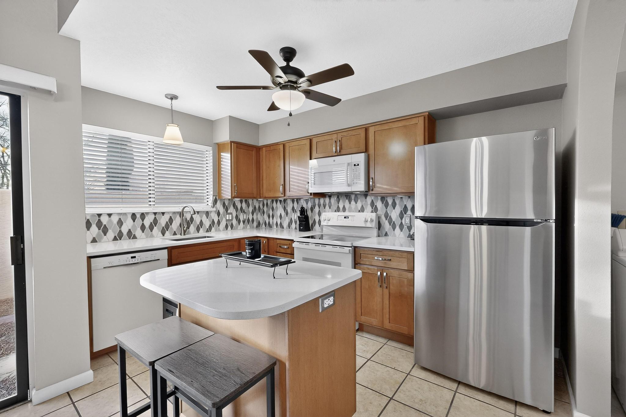 10113 Denali Road NE