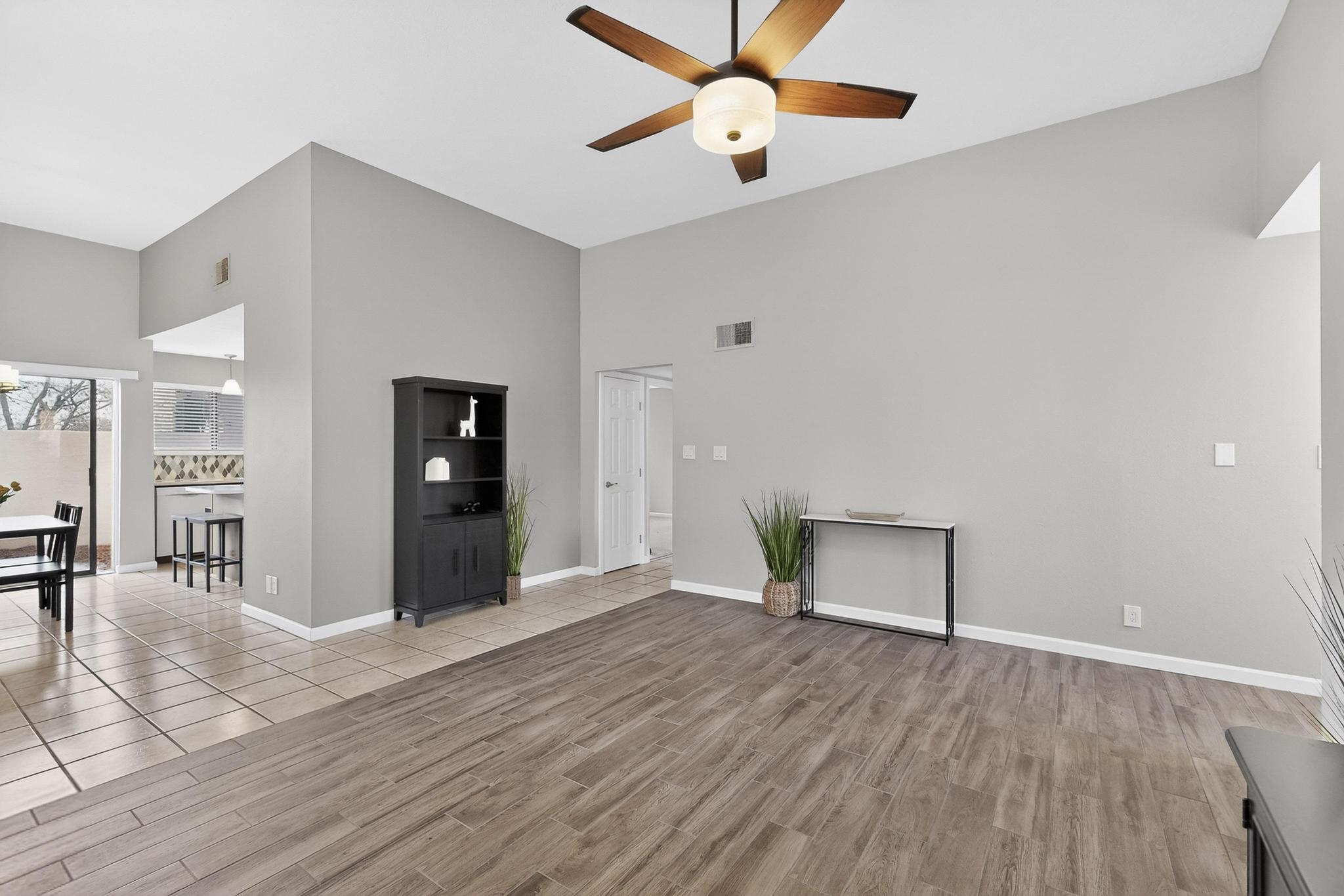 10113 Denali Road NE