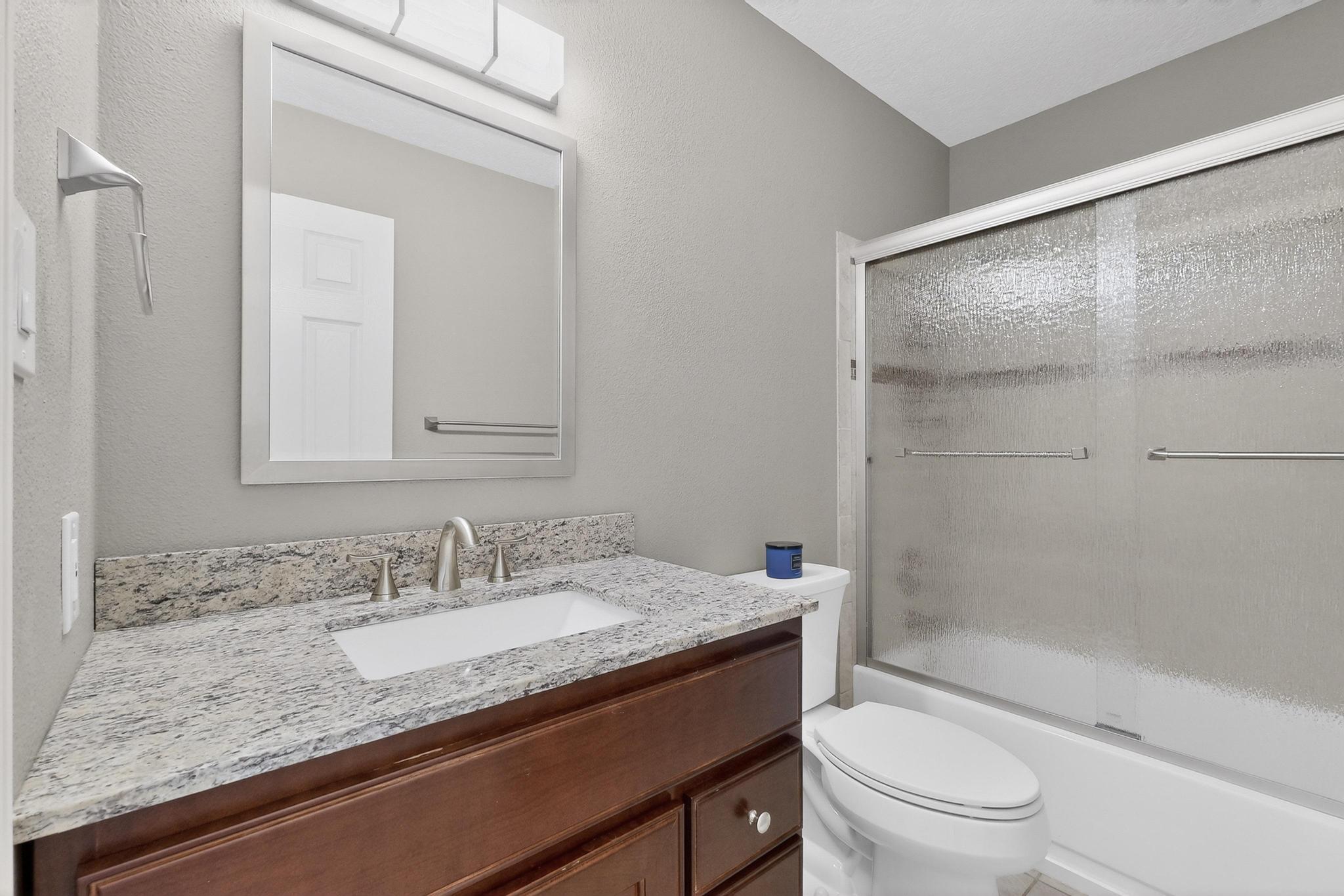 10113 Denali Road NE