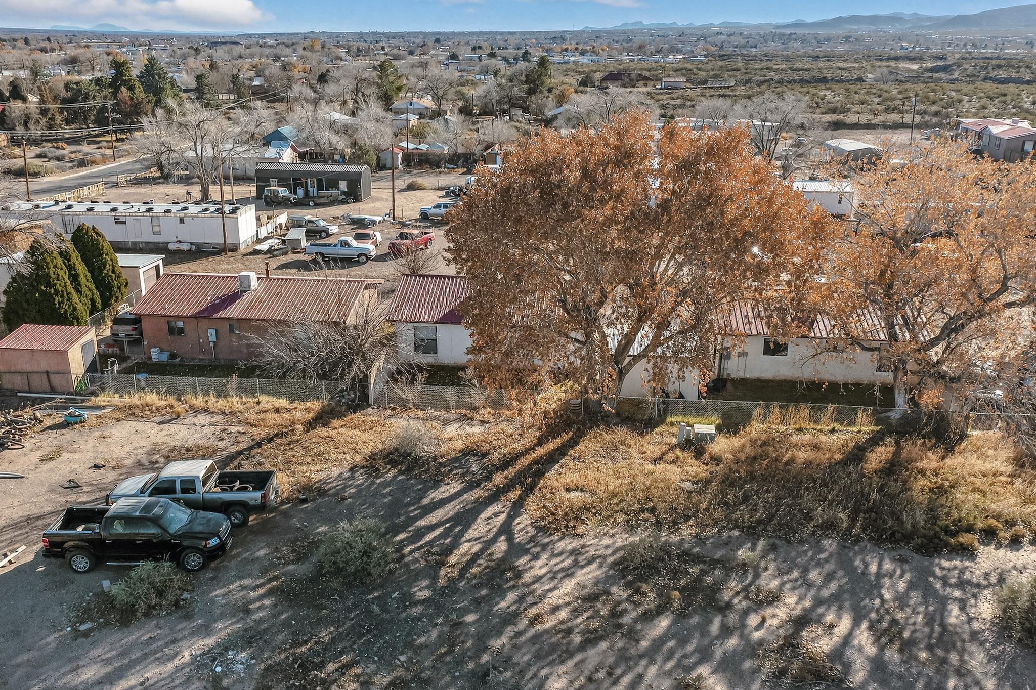 1711 A-D El Camino Real Street