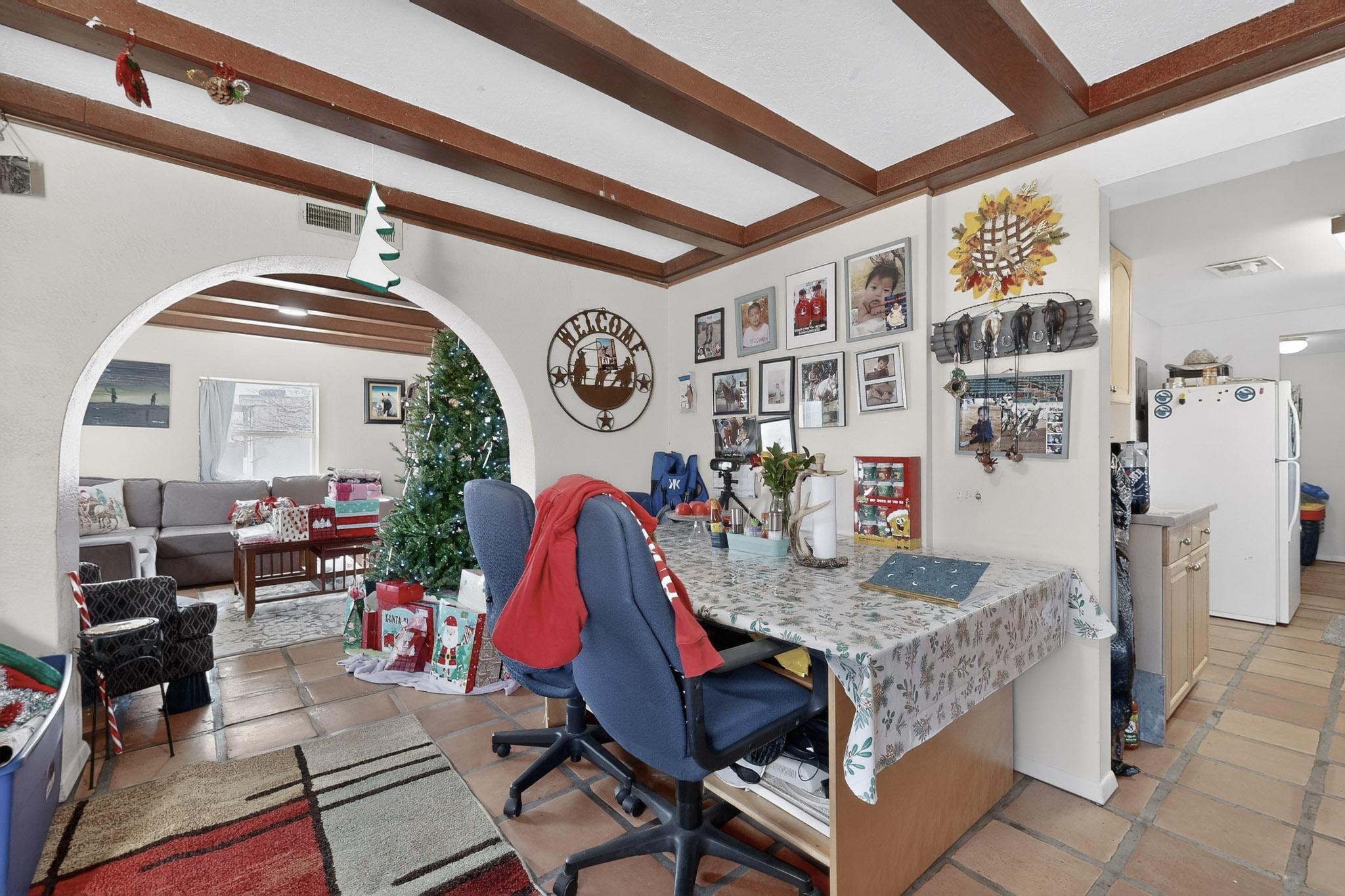 1711 A-D El Camino Real Street