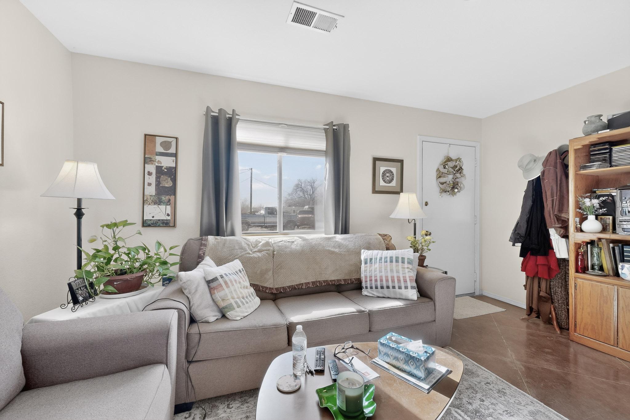 1711 A-D El Camino Real Street