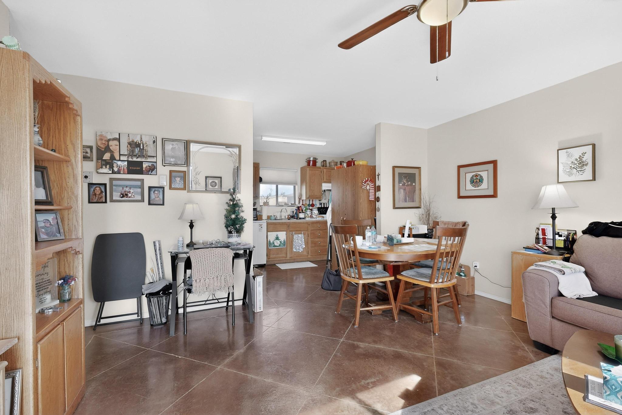 1711 A-D El Camino Real Street