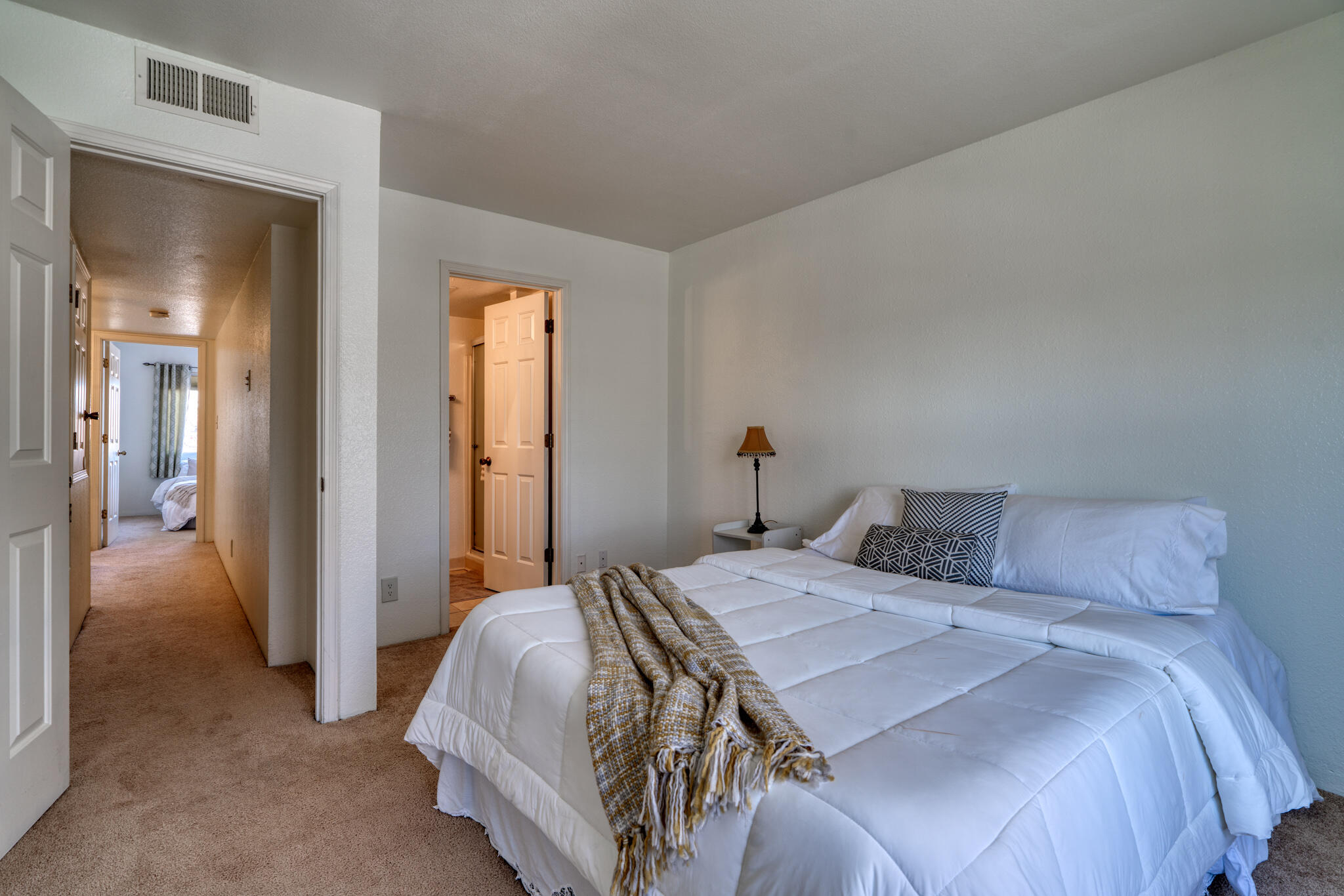 3301 Monroe Street NE UNIT B17