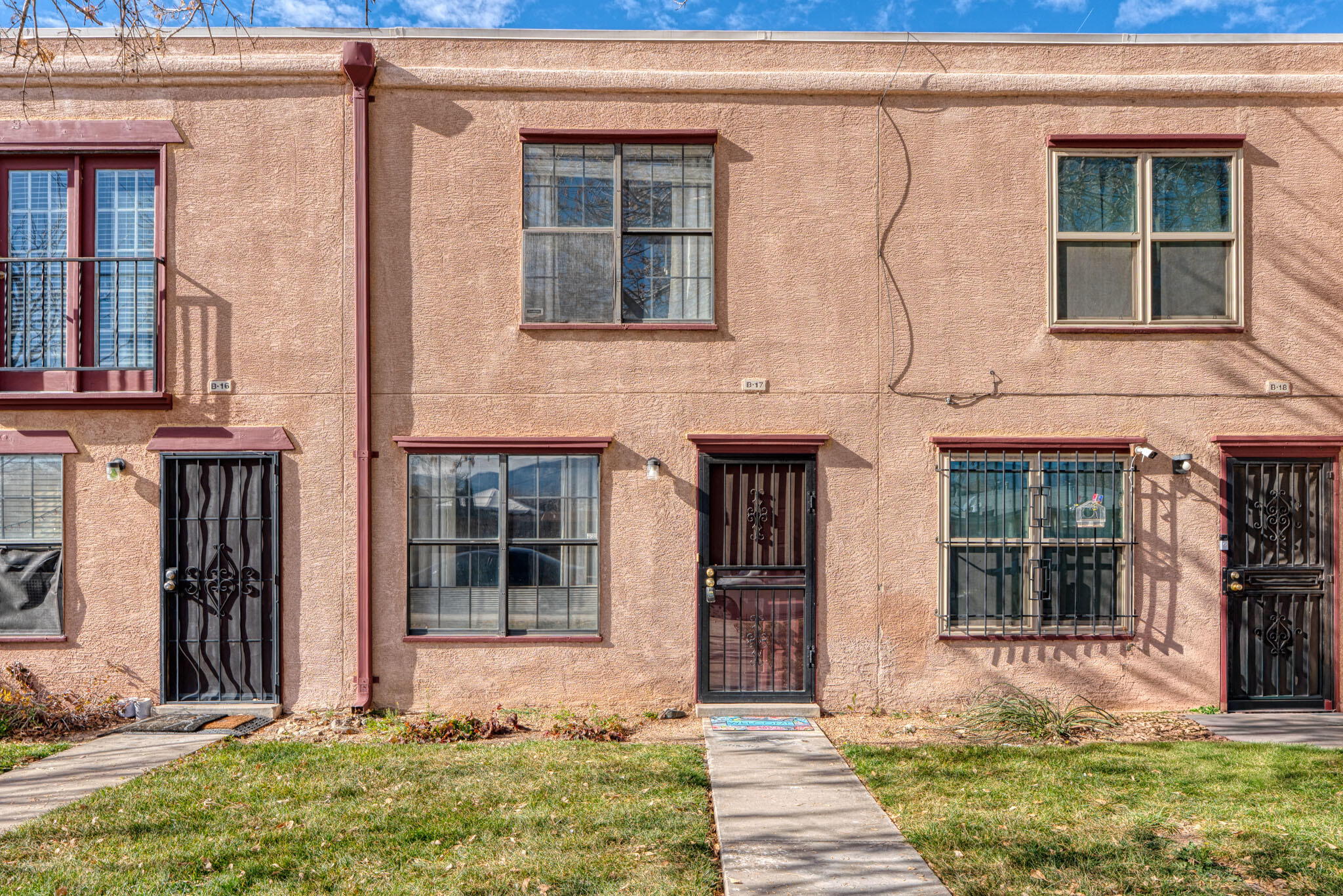 3301 Monroe Street NE UNIT B17