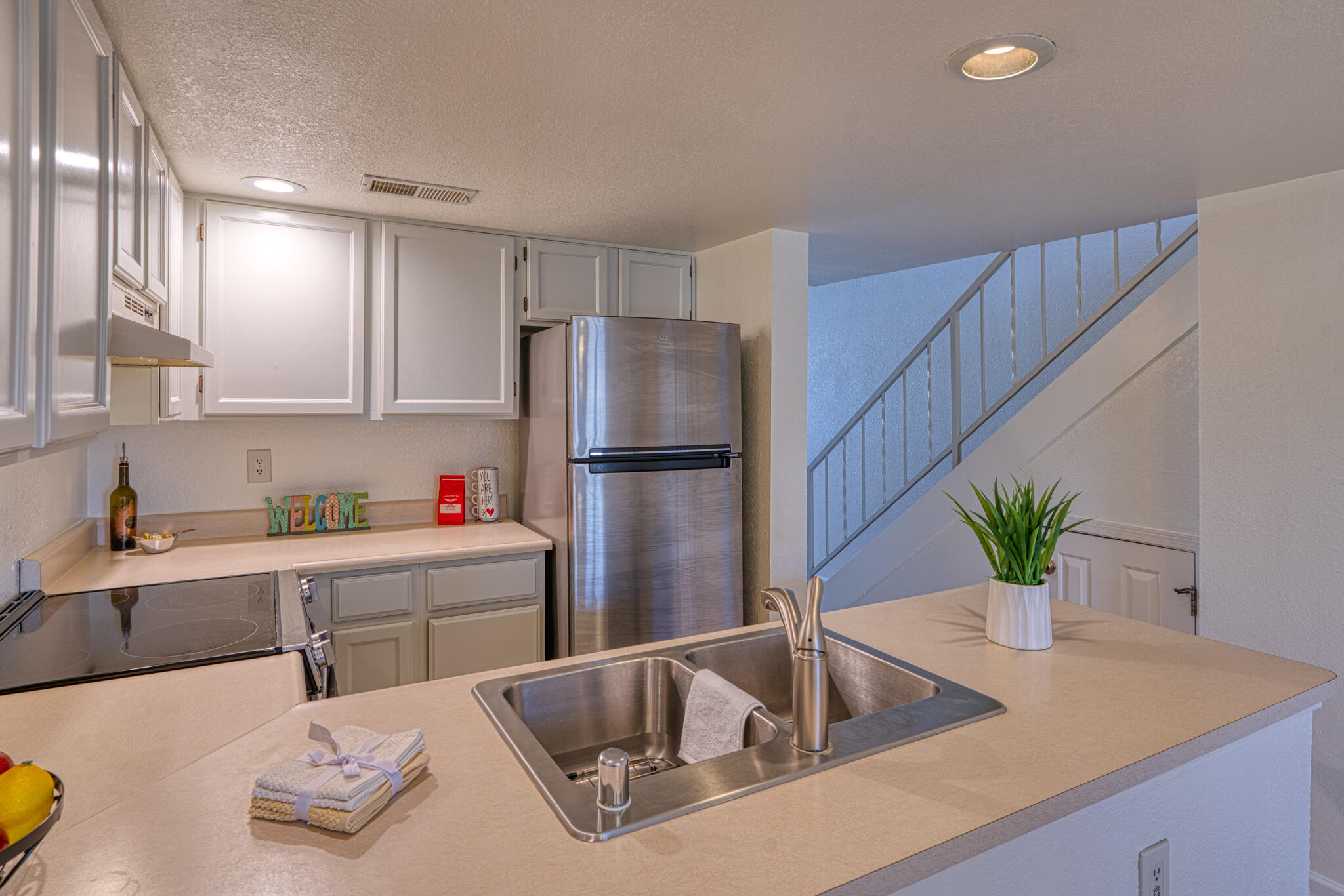 3301 Monroe Street NE UNIT B17