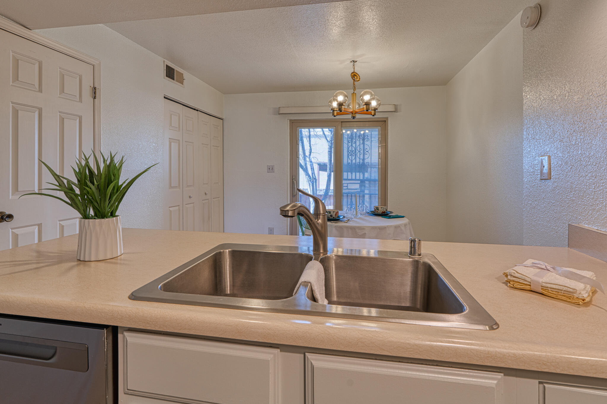 3301 Monroe Street NE UNIT B17