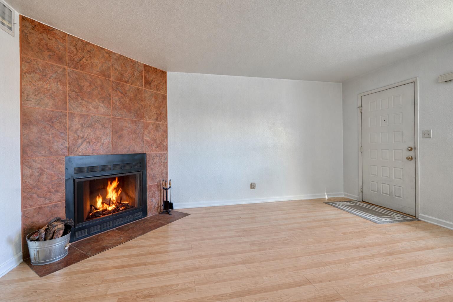 3301 Monroe Street NE UNIT B17