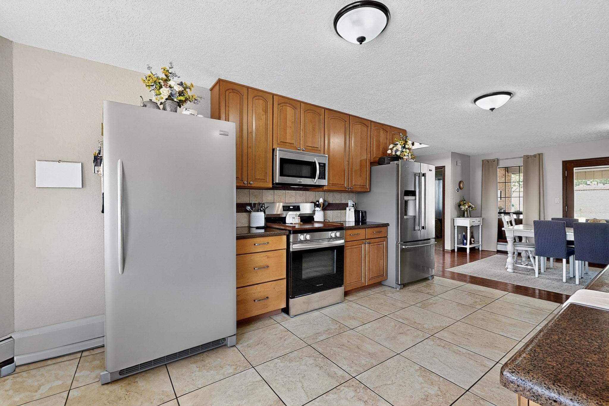 1407 VALLEY VIEW Drive SW