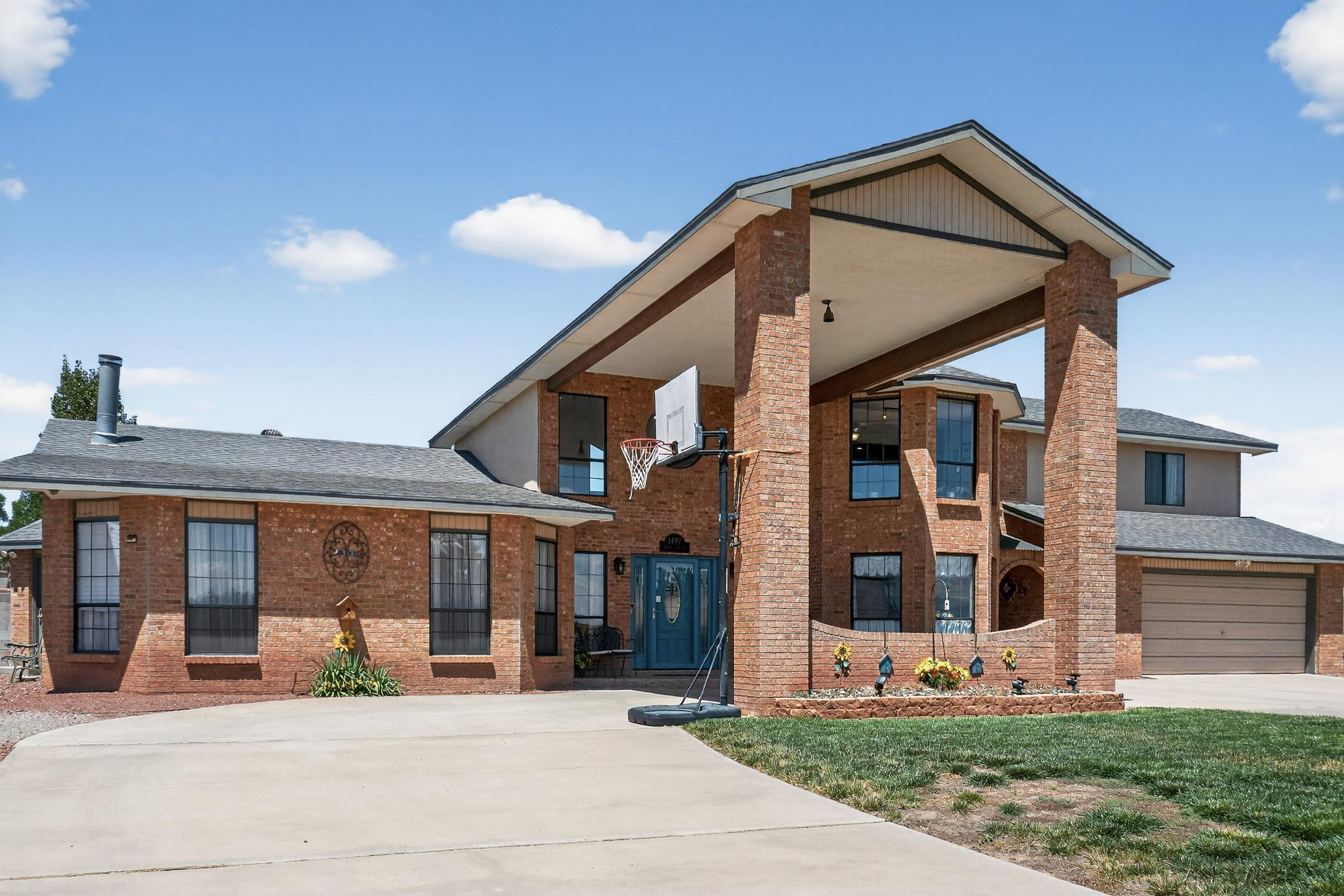 1407 VALLEY VIEW Drive SW