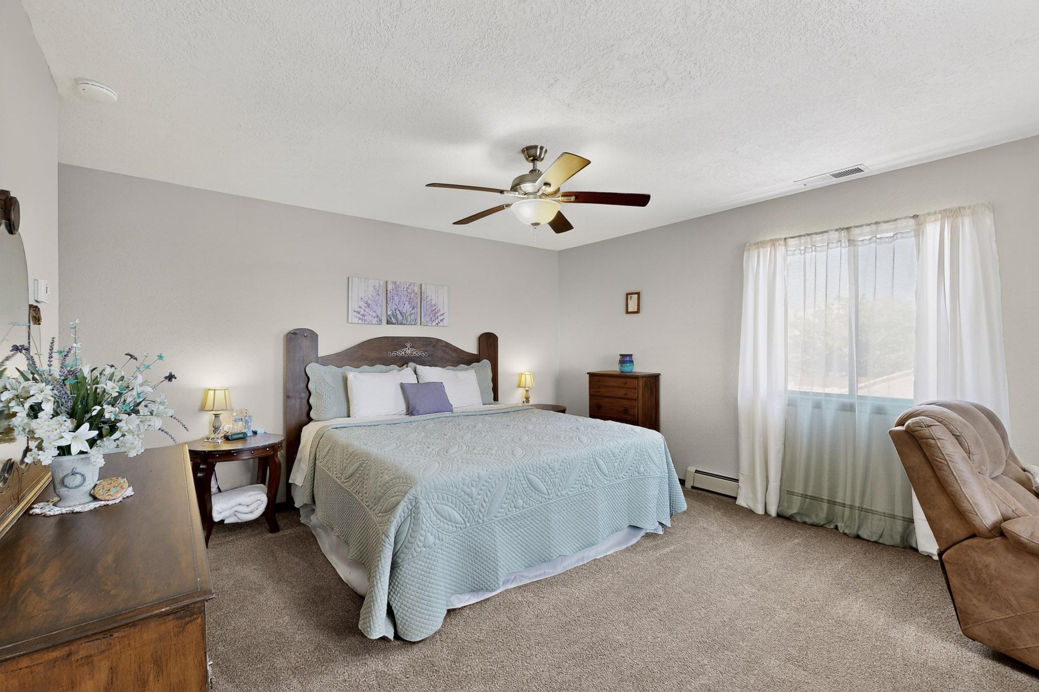 1407 VALLEY VIEW Drive SW