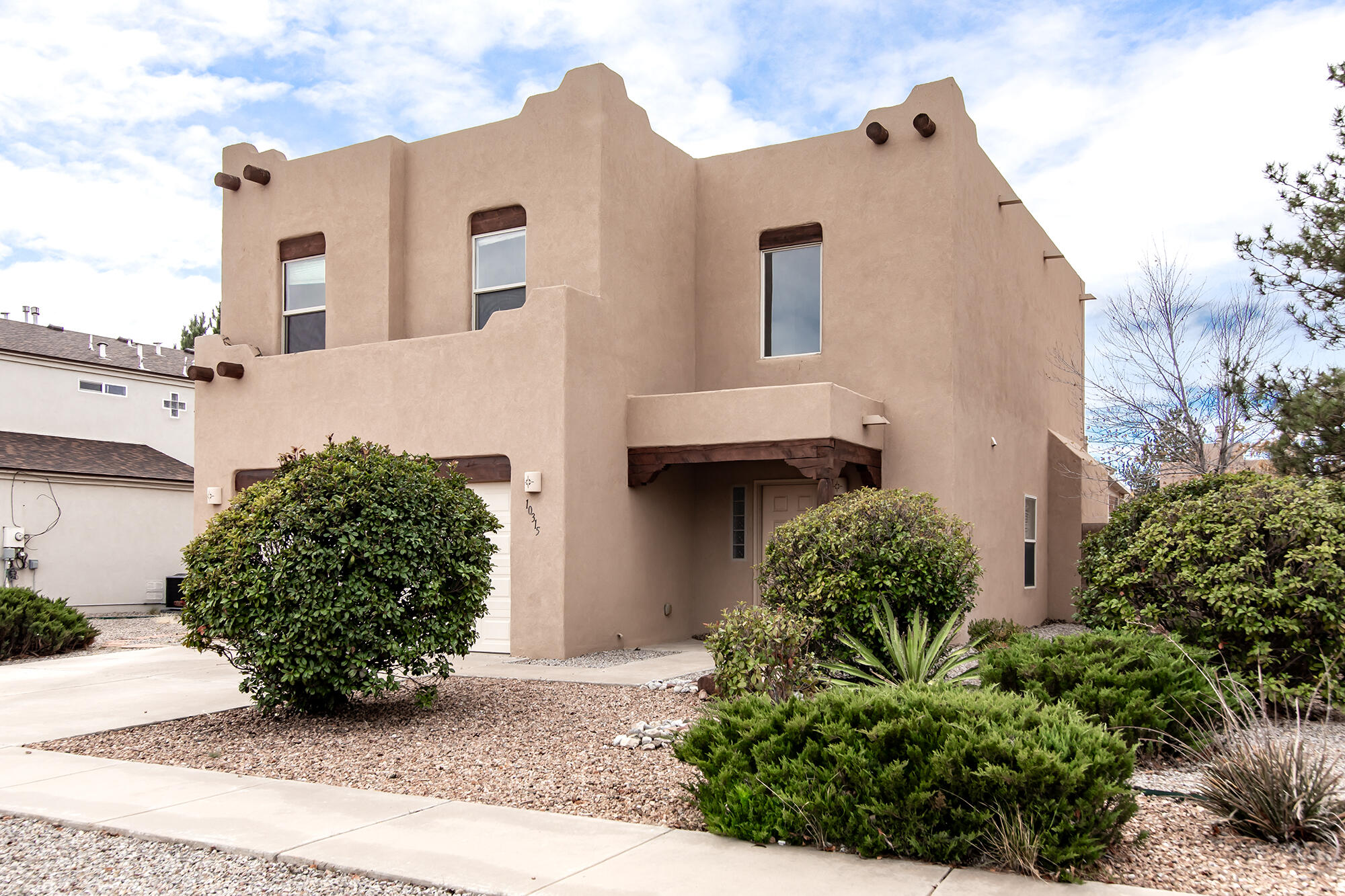 10315 Pintura Place NW