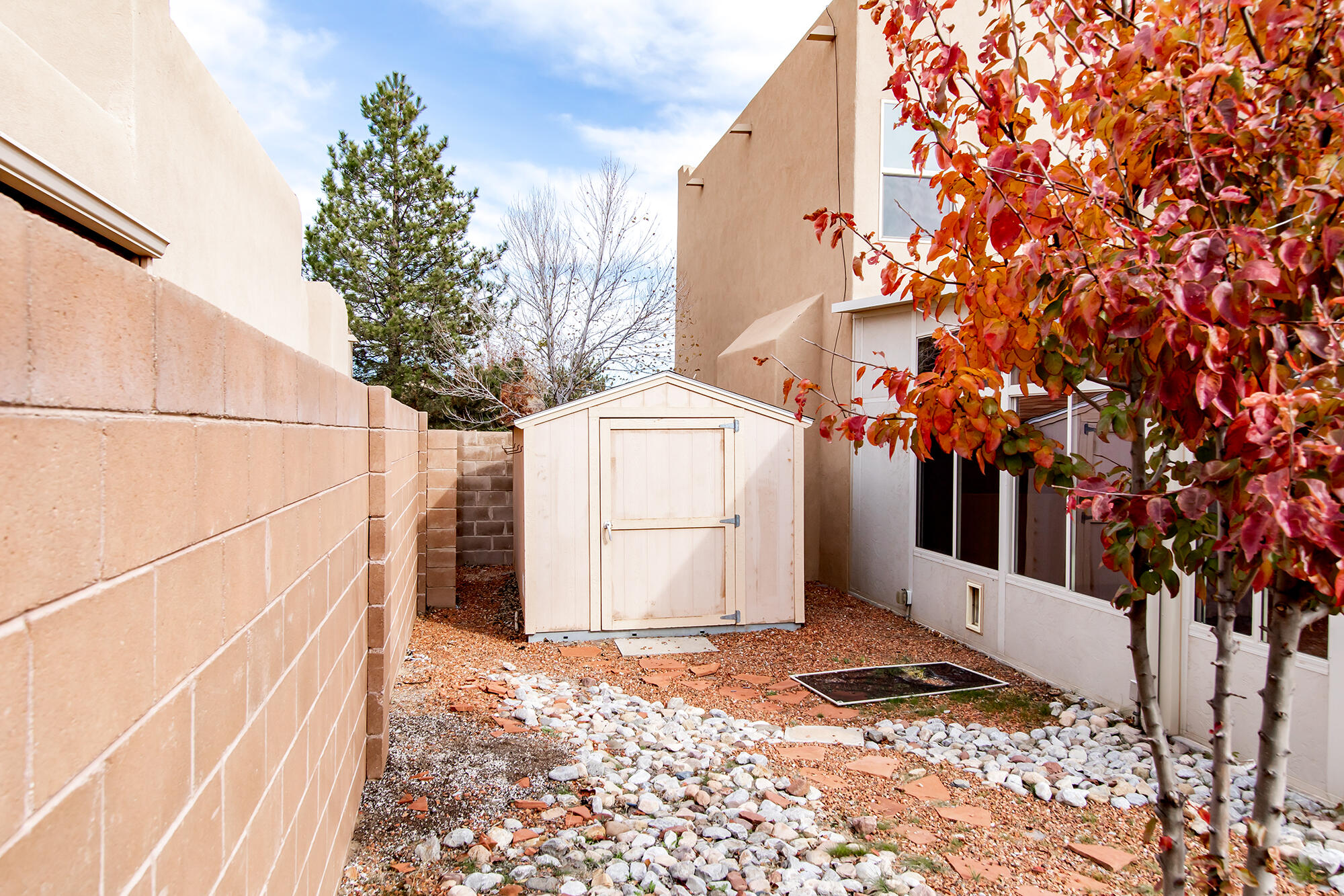 10315 Pintura Place NW