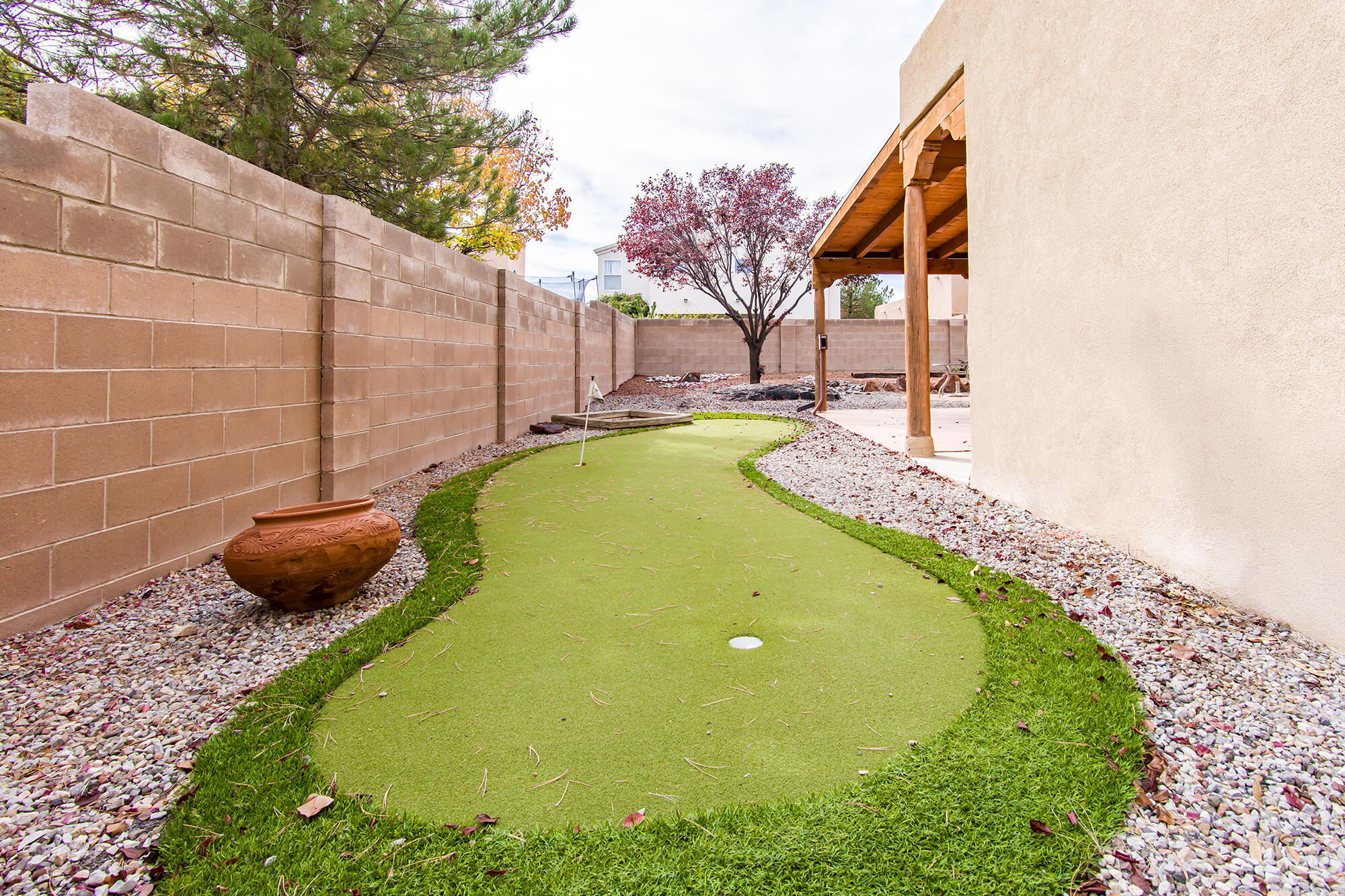 10315 Pintura Place NW