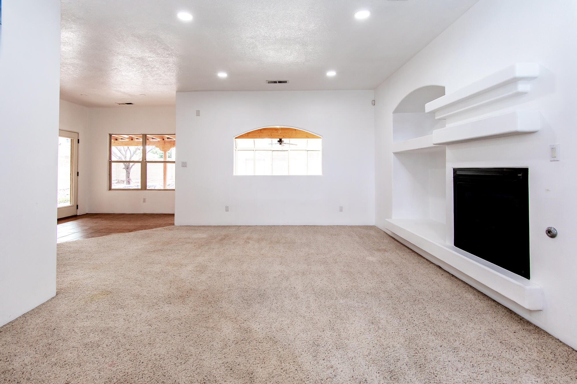 10315 Pintura Place NW