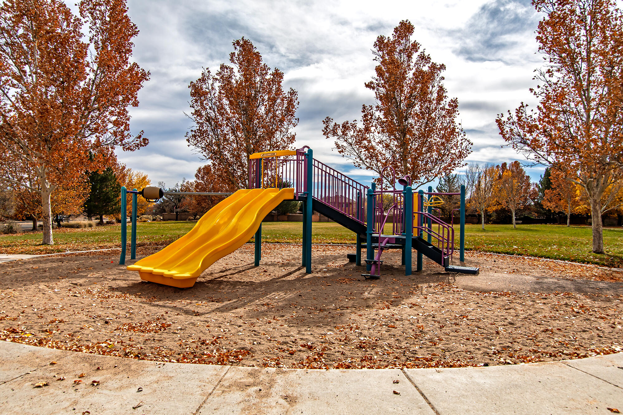 10315 Pintura Place NW