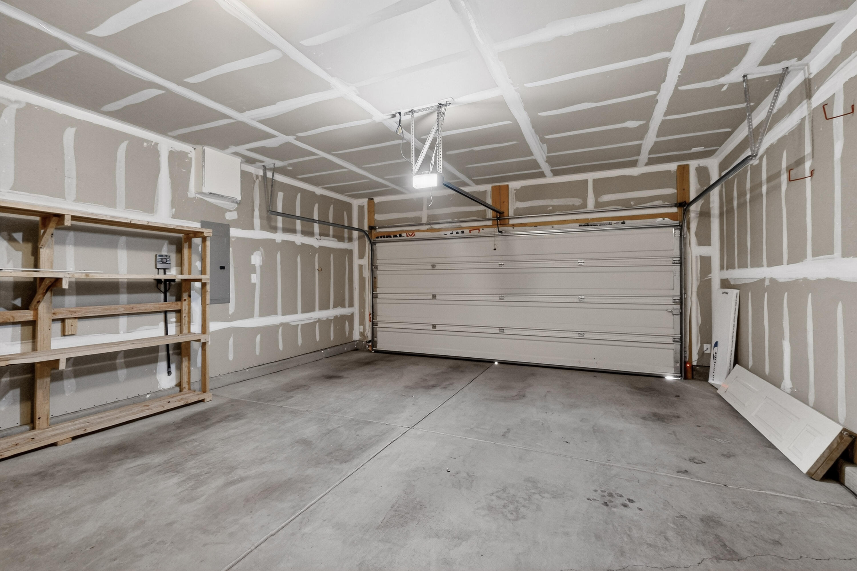 8623 MONSOON Road NW