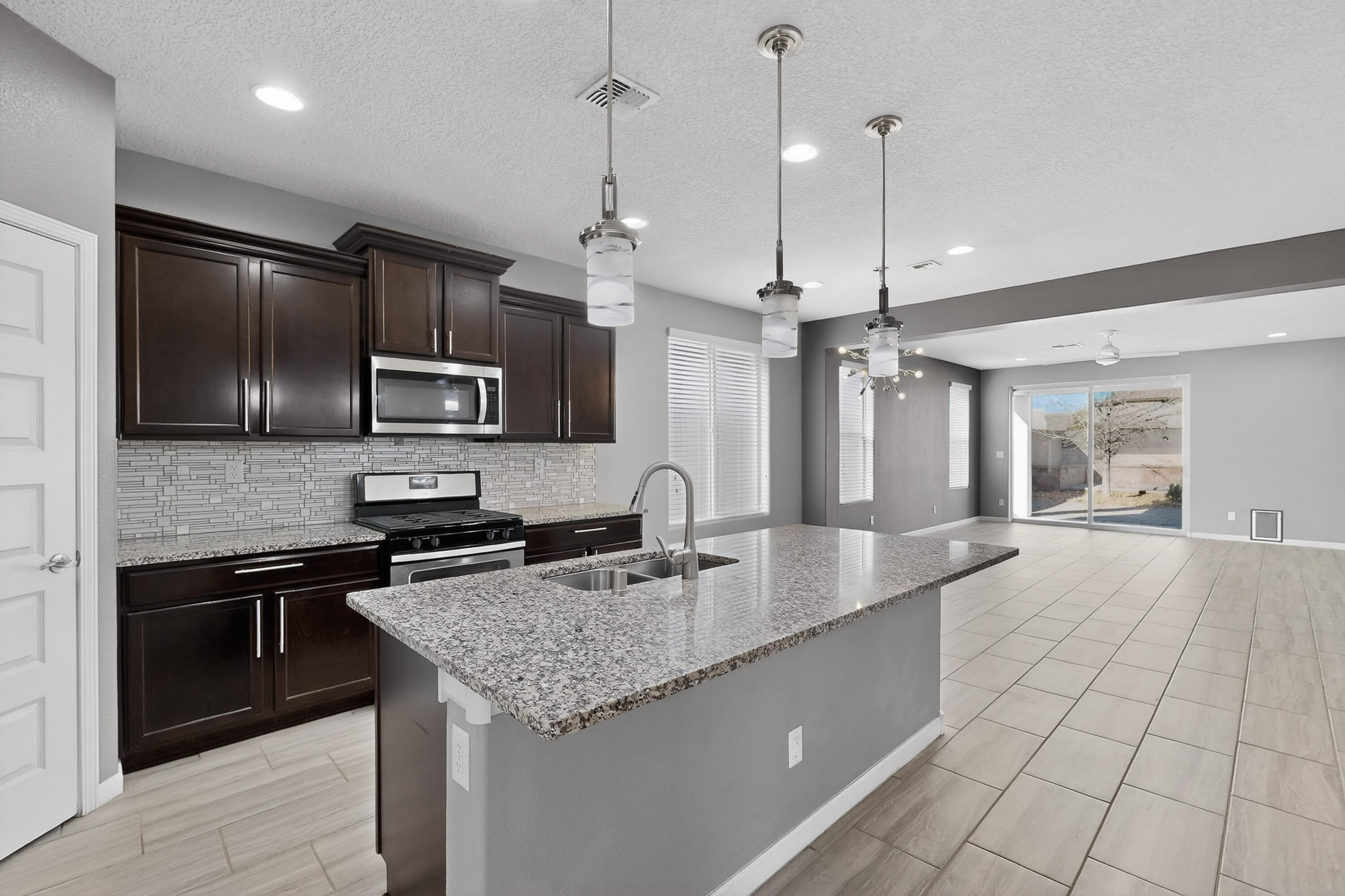 8623 MONSOON Road NW