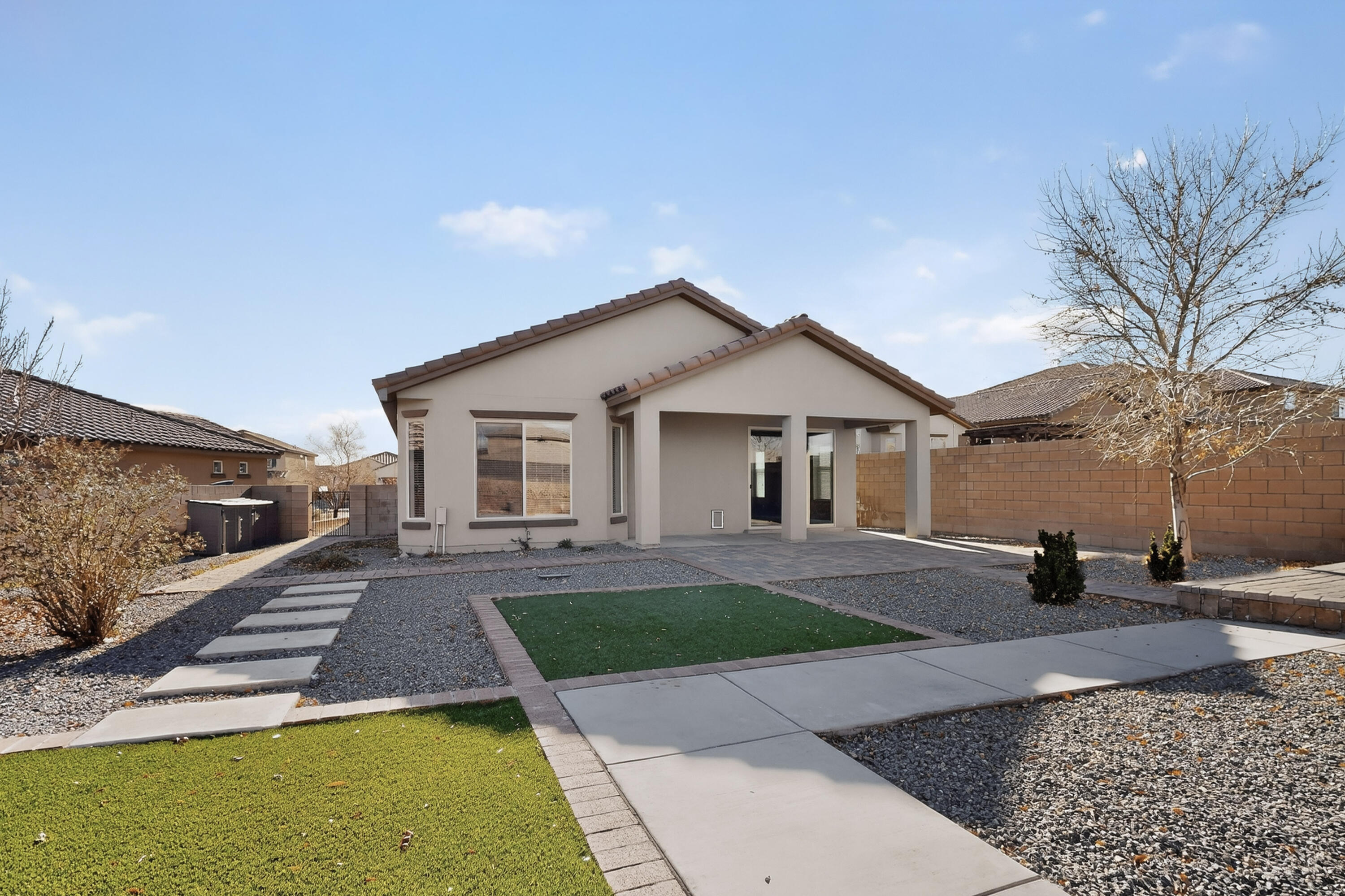 8623 MONSOON Road NW