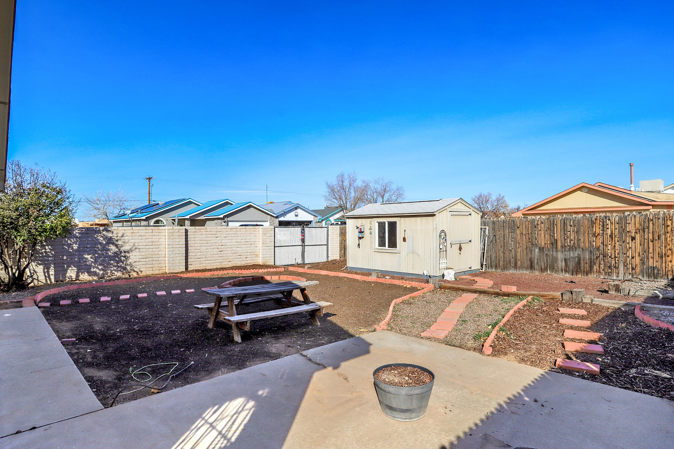 2030 Panda Drive SW