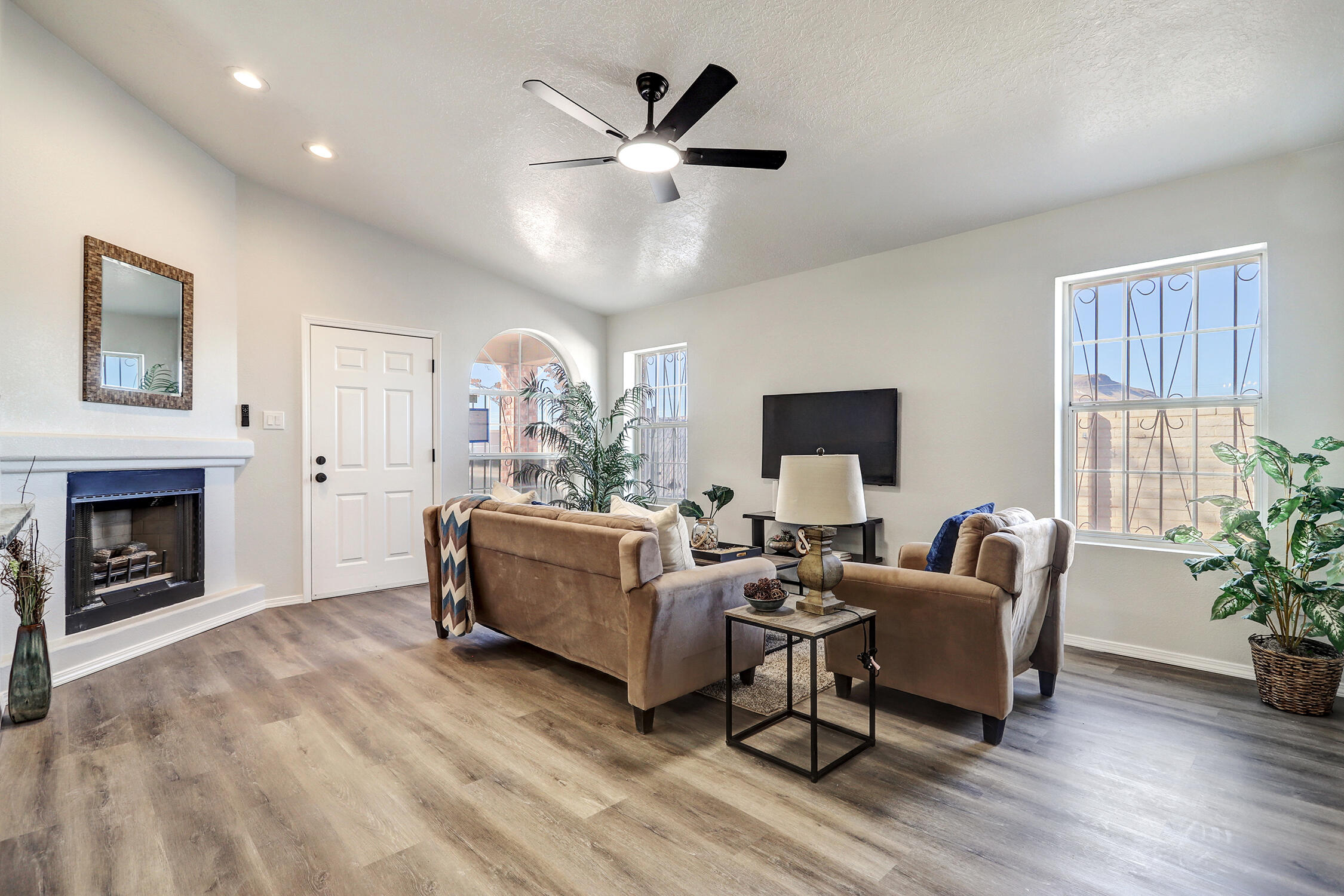 2030 Panda Drive SW