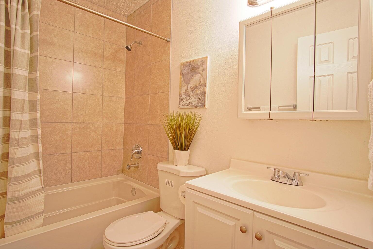 2600 Eubank Boulevard NE