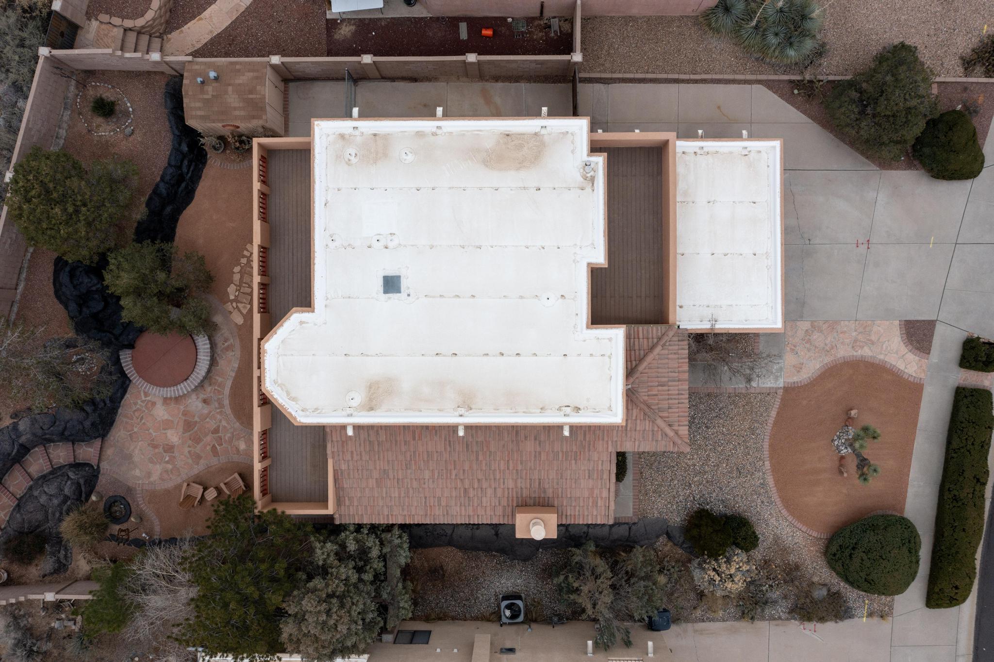 4915 Rockcress Drive NW