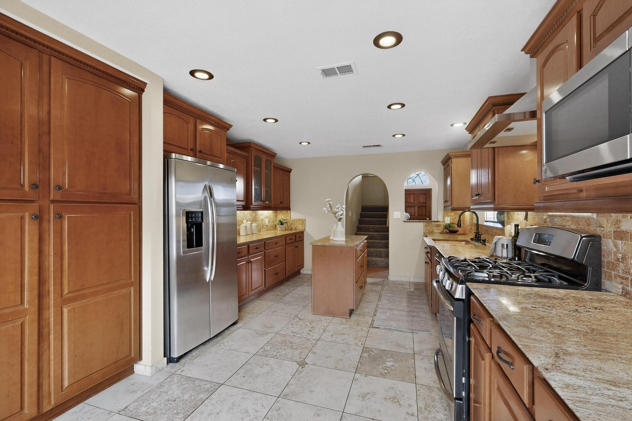 4915 Rockcress Drive NW