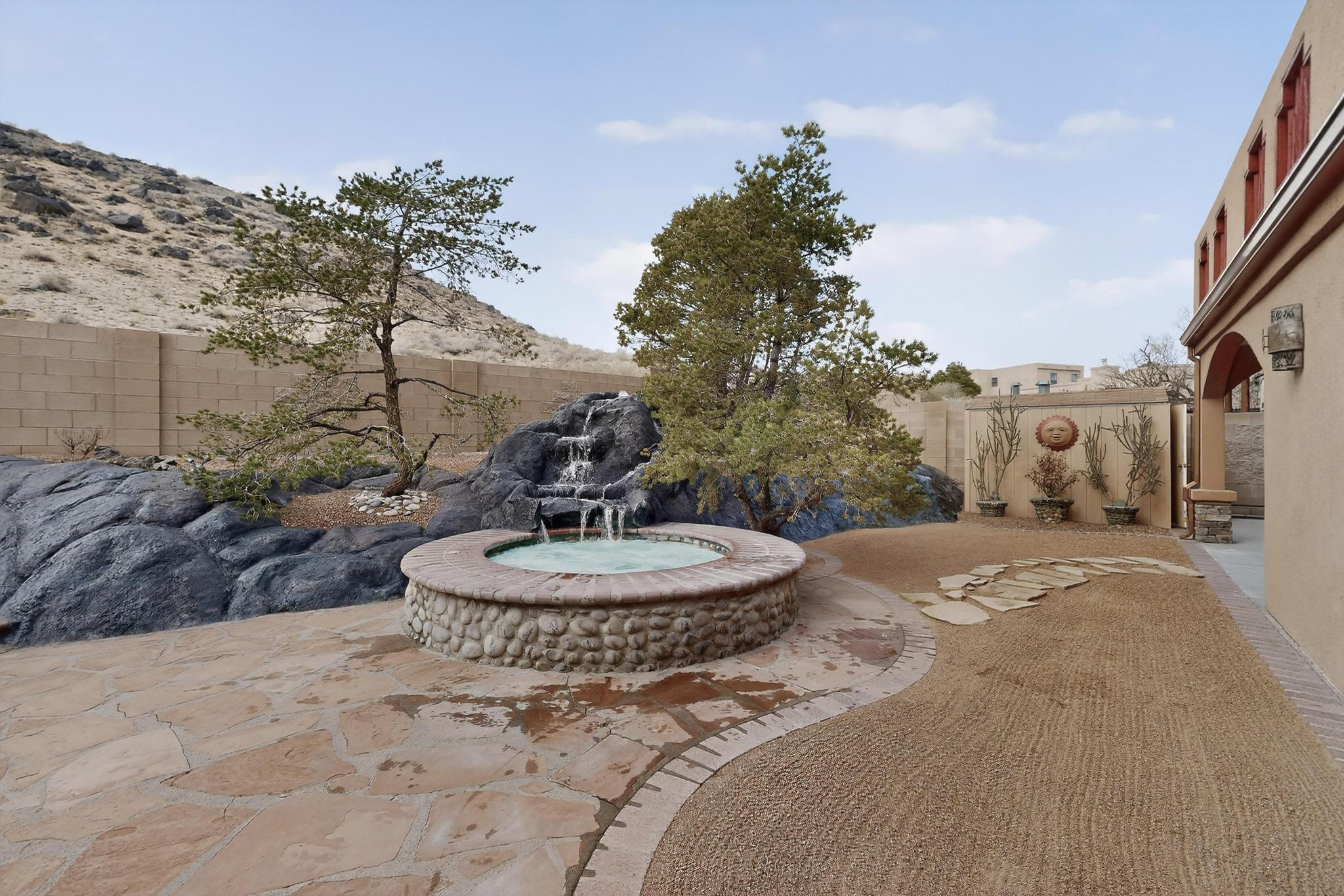 4915 Rockcress Drive NW