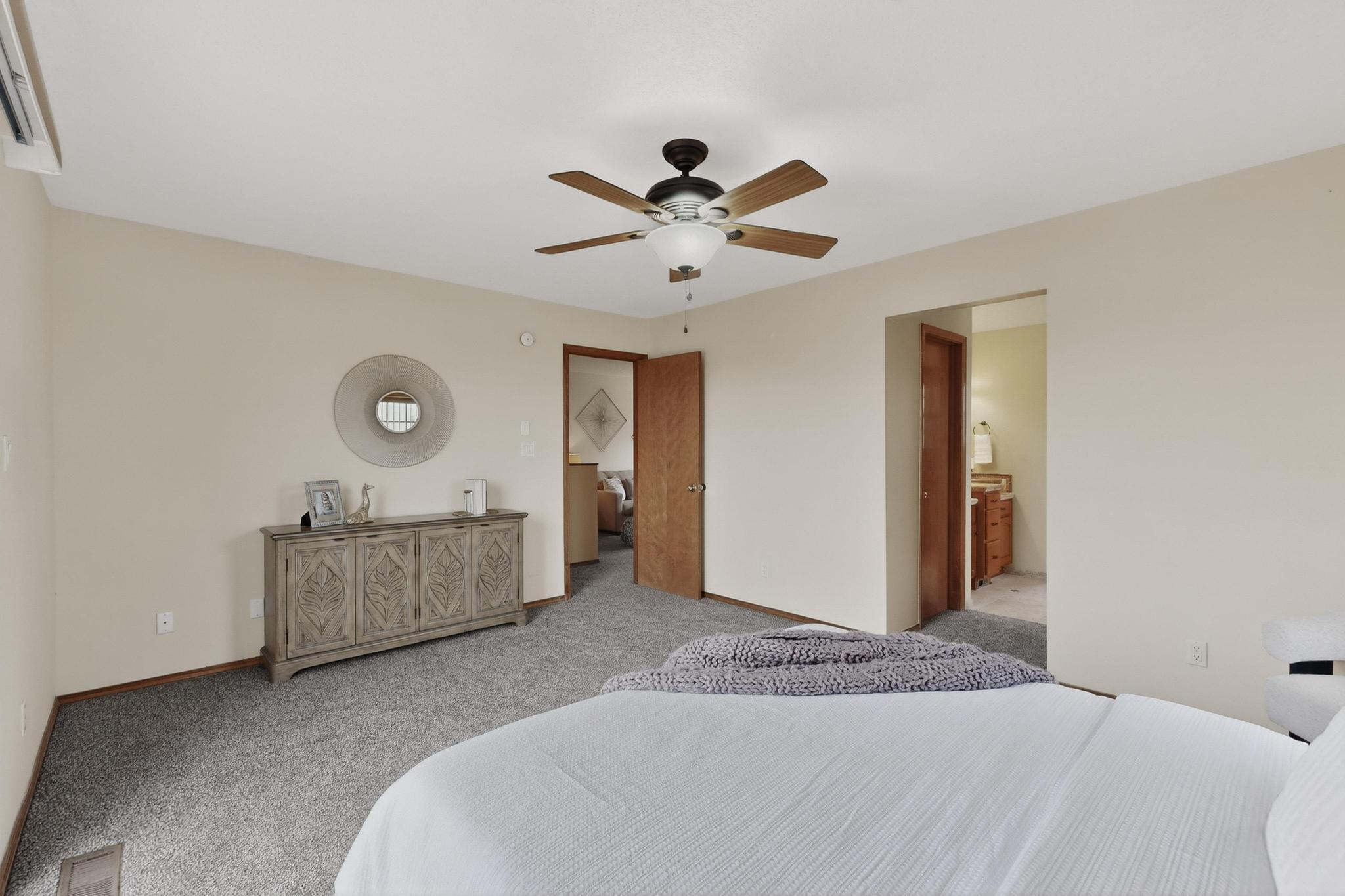 4915 Rockcress Drive NW