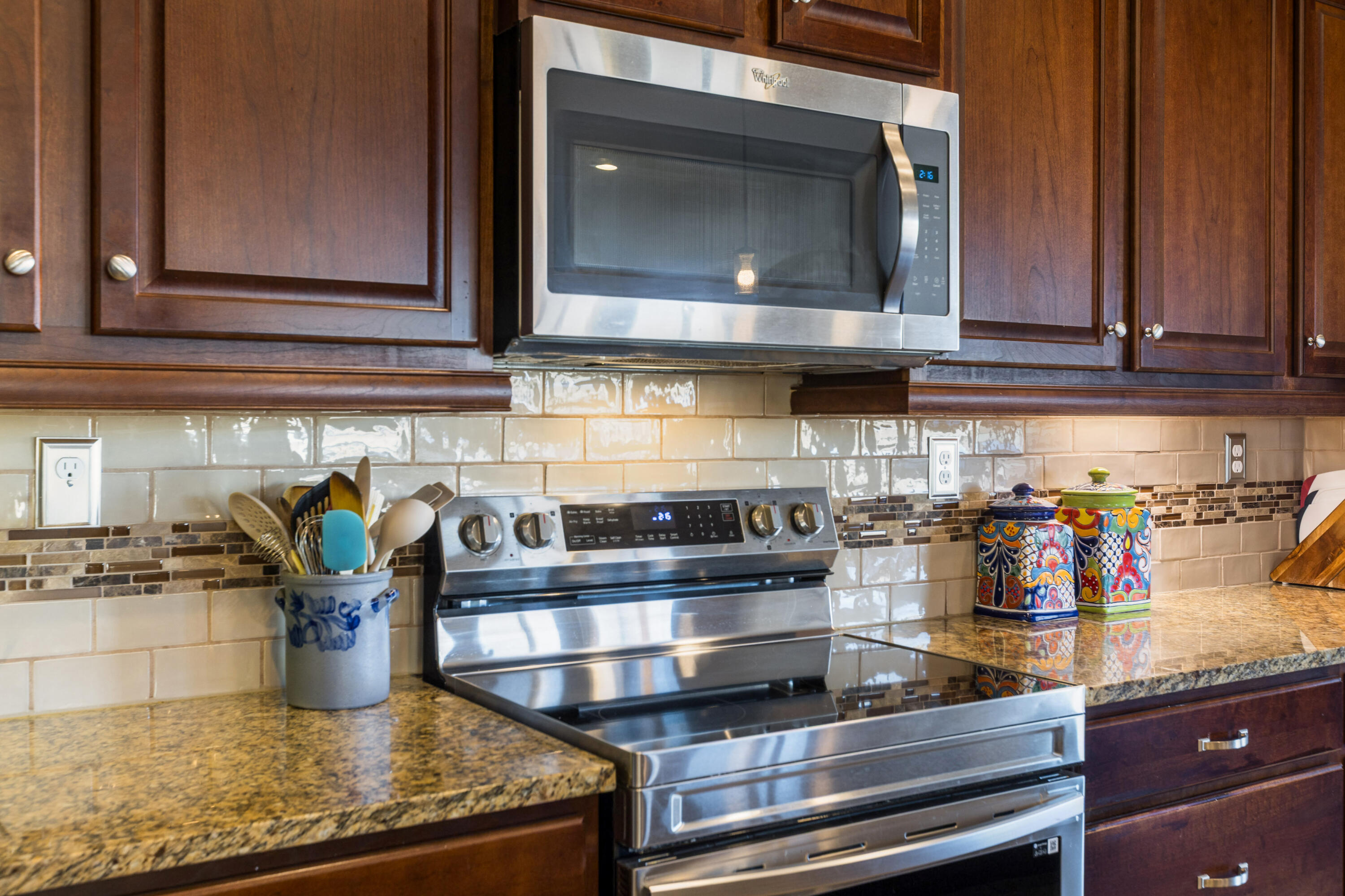 9231 Falls Creek Trail NW