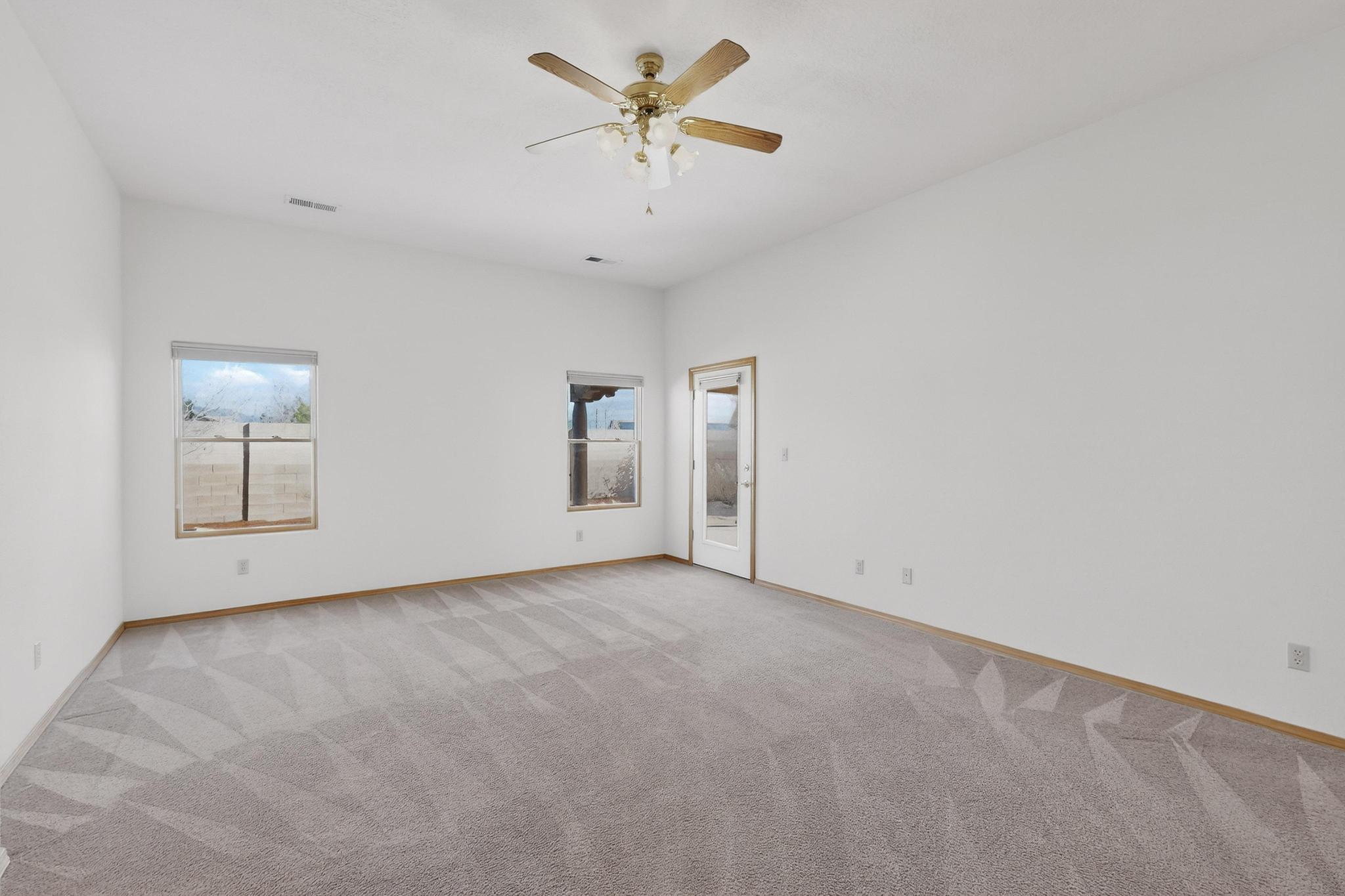 1912 Roaring Fork Place NW