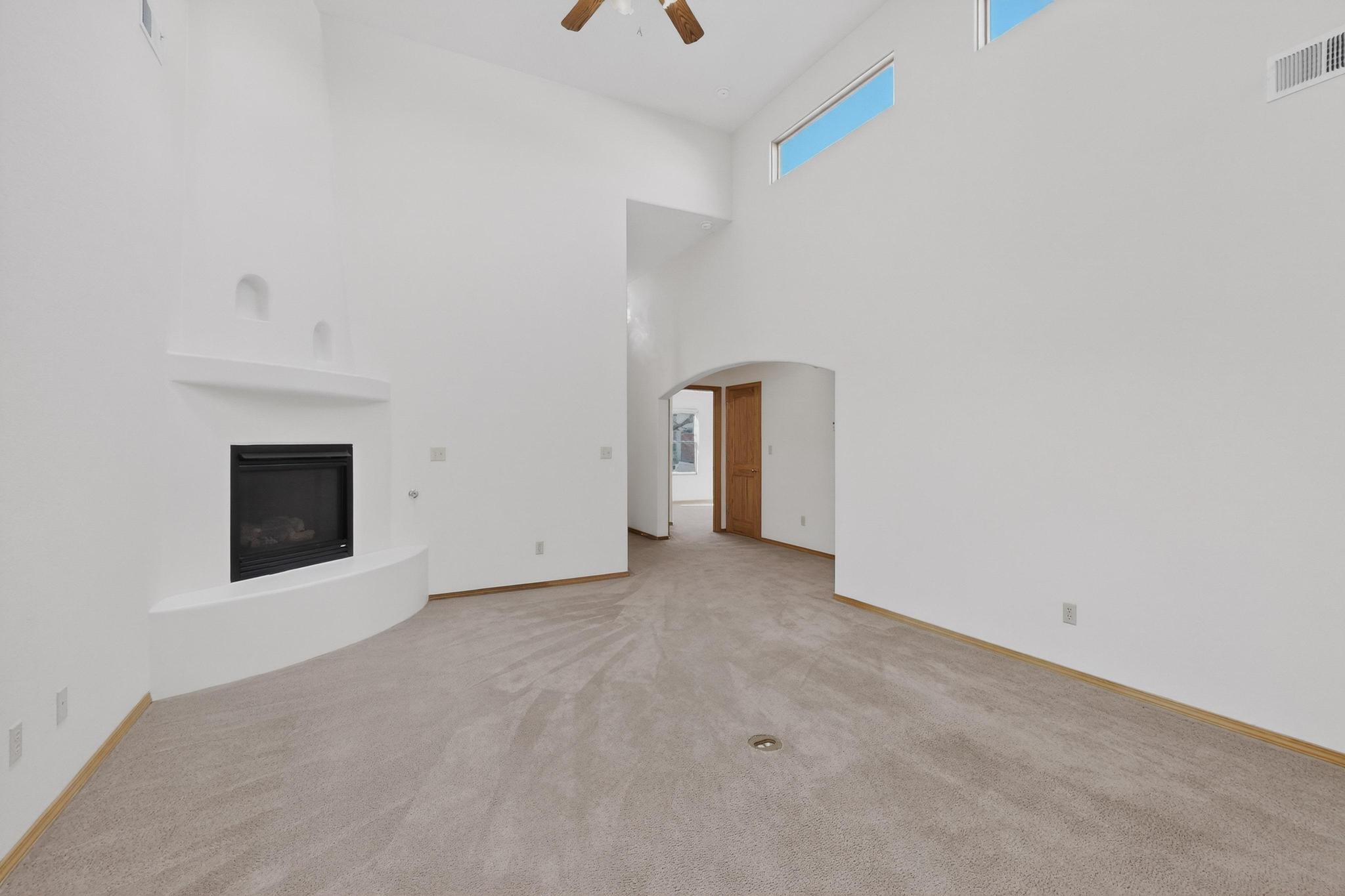 1912 Roaring Fork Place NW