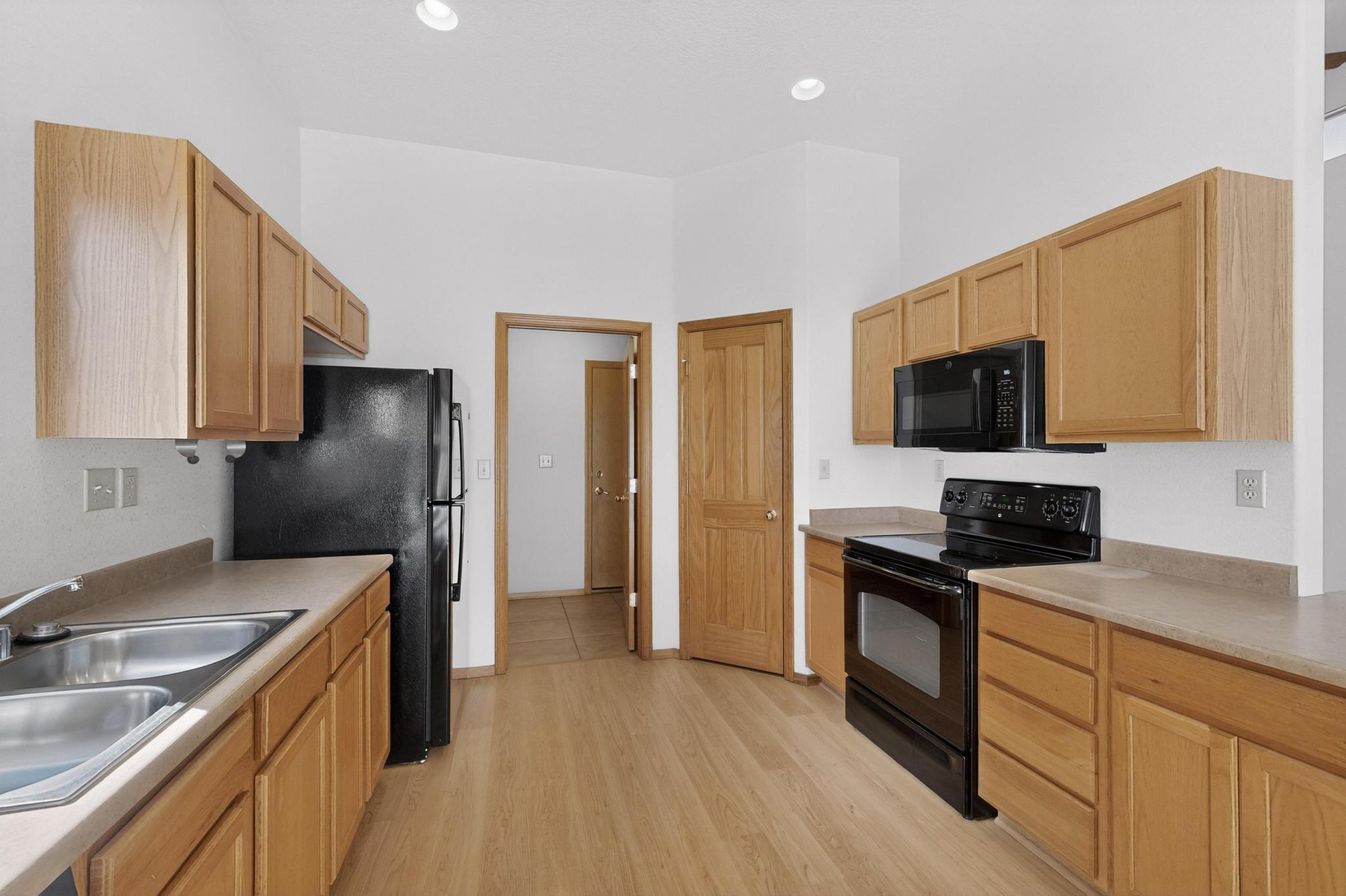 1912 Roaring Fork Place NW